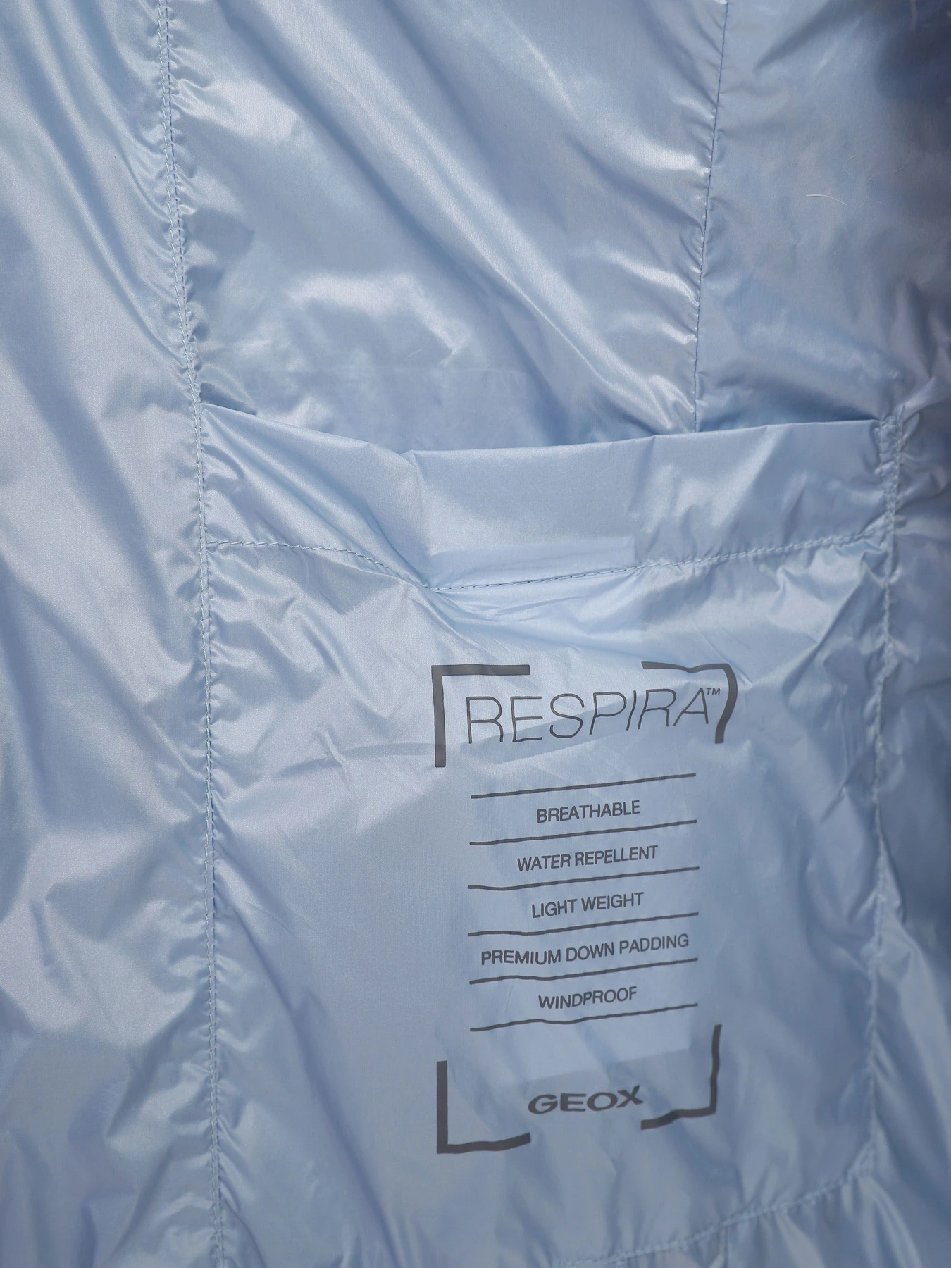 Куртки и дубленки Geox Jaysen модель W3525B-T2449-F4577 Фото