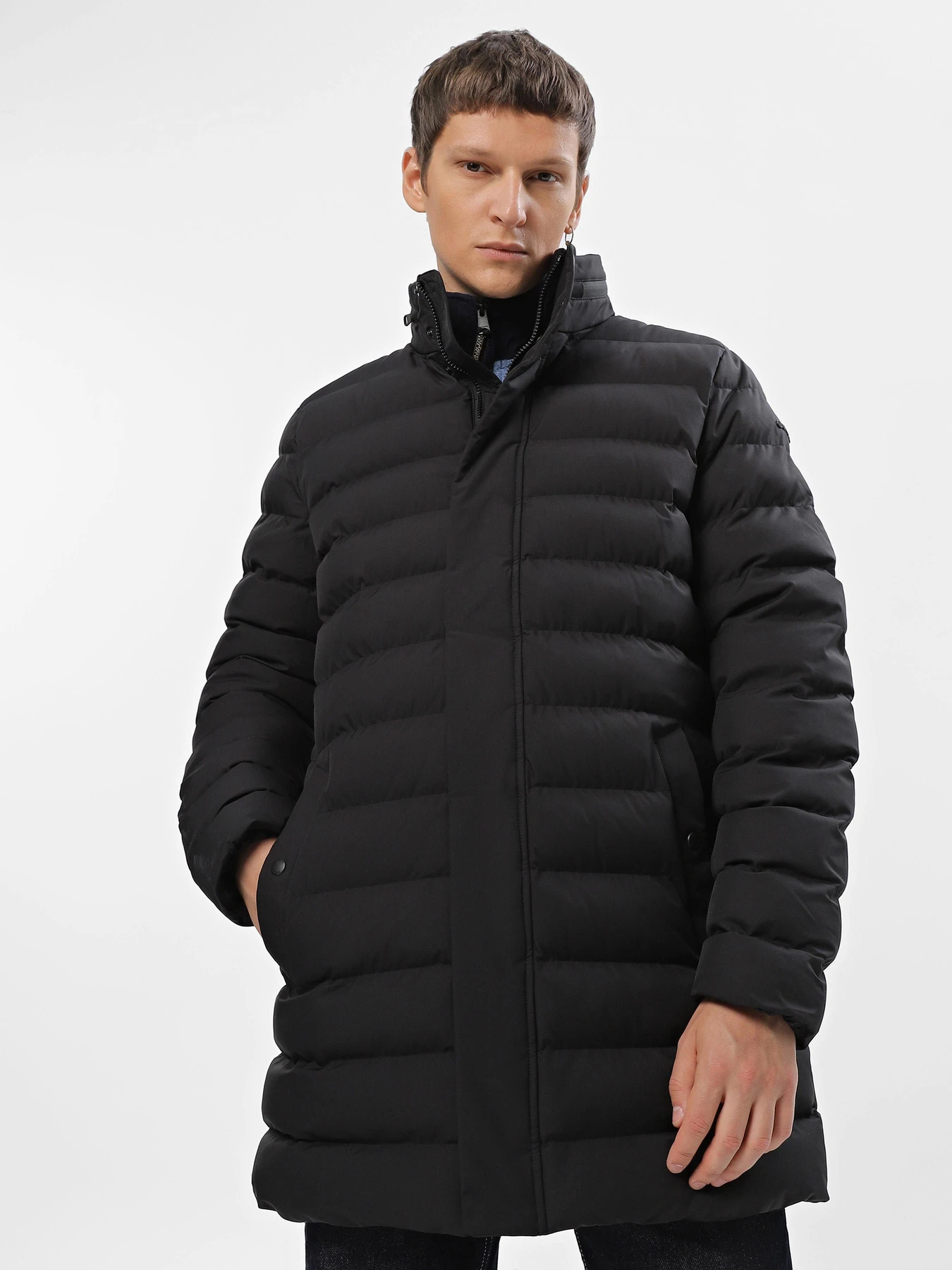 Куртки та дублянки Geox Hallson модель M3628T-T2887-F9000 Куртки та дублянки Geox Hallson модель M3628T-T2887-F9000 Фото