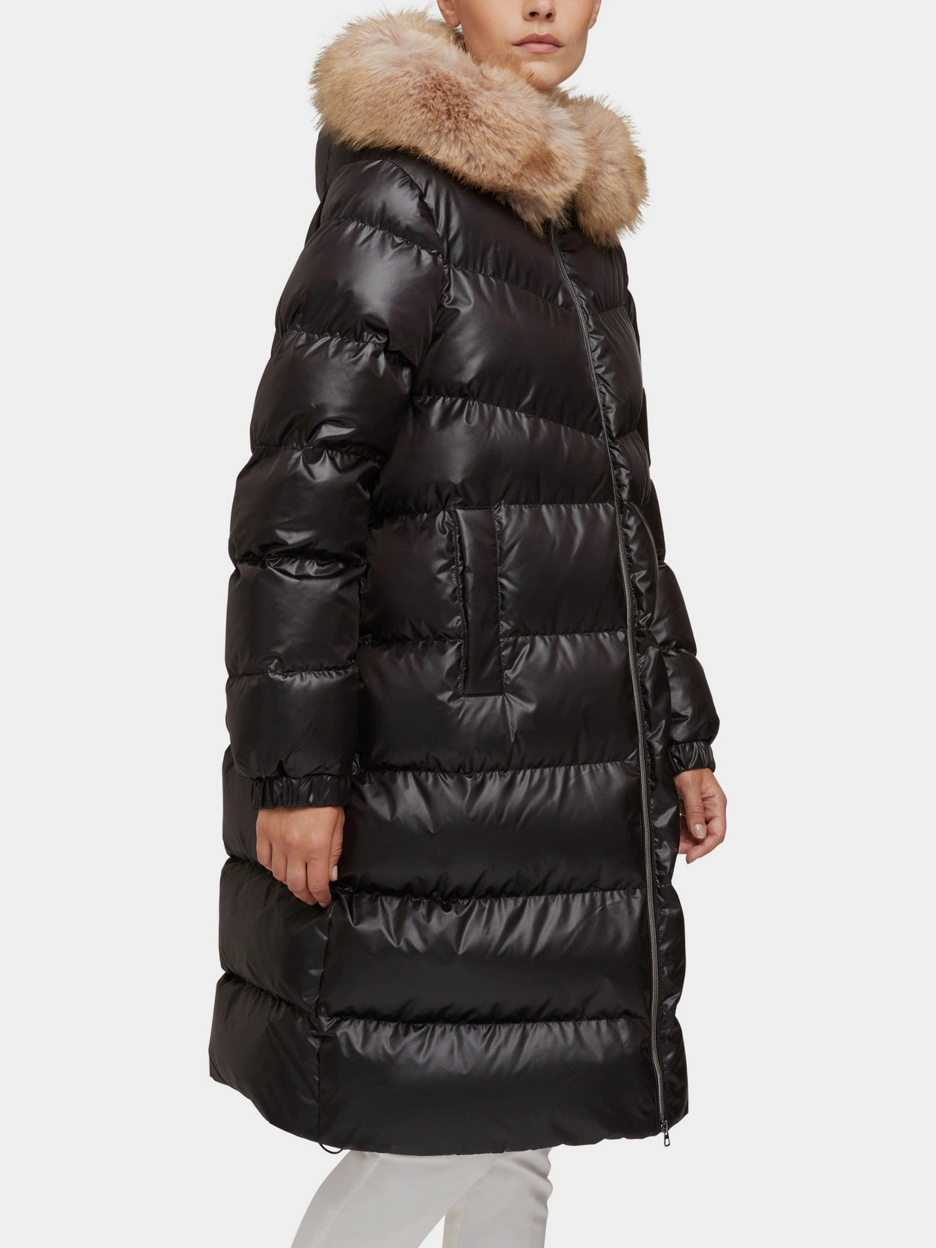 Куртки и дубленки Geox Becksie модель W3628H-T3013-F9000 Куртки и дубленки Geox Becksie модель W3628H-T3013-F9000 Фото