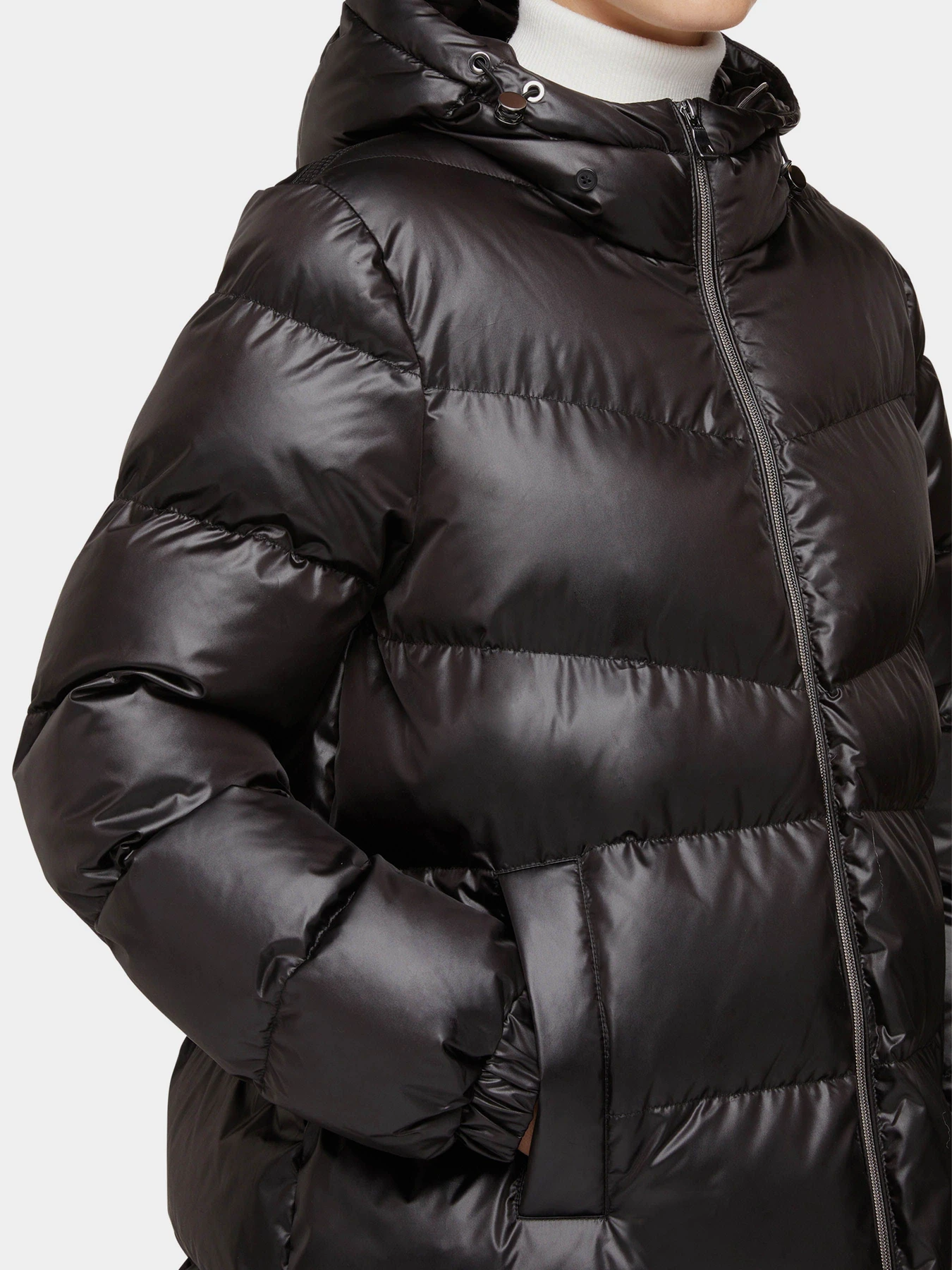 Куртки и дубленки Geox Becksie модель W3628H-T3013-F9000 Куртки и дубленки Geox Becksie модель W3628H-T3013-F9000 Фото
