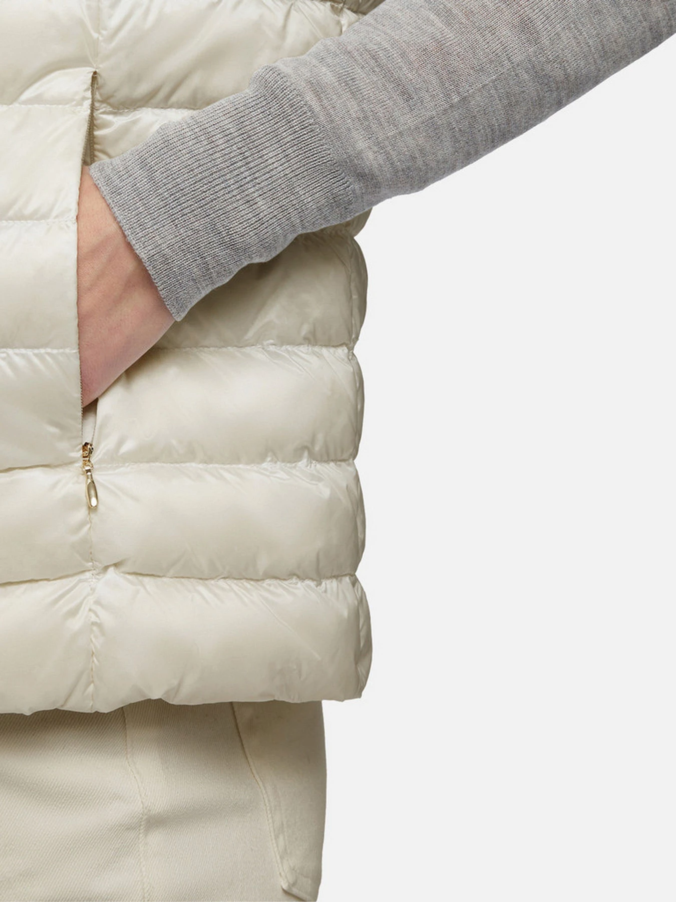 Куртки и дубленки Geox Jaysen модель W4525D-T3059-F2128 Куртки и дубленки Geox Jaysen модель W4525D-T3059-F2128 Фото