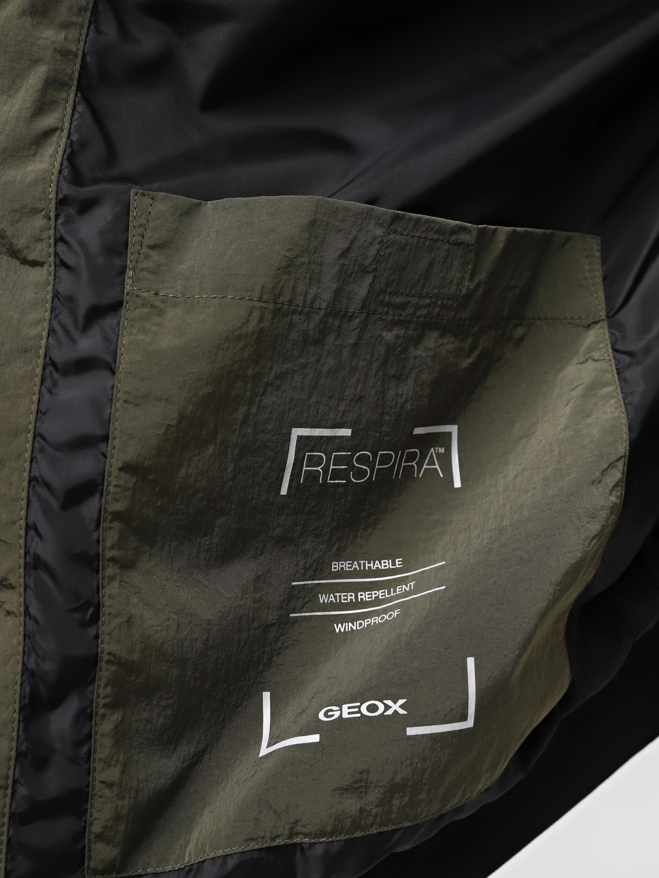 Куртки и дубленки Geox Deiven Bomber модель M4522S-T3079-F3511 Фото