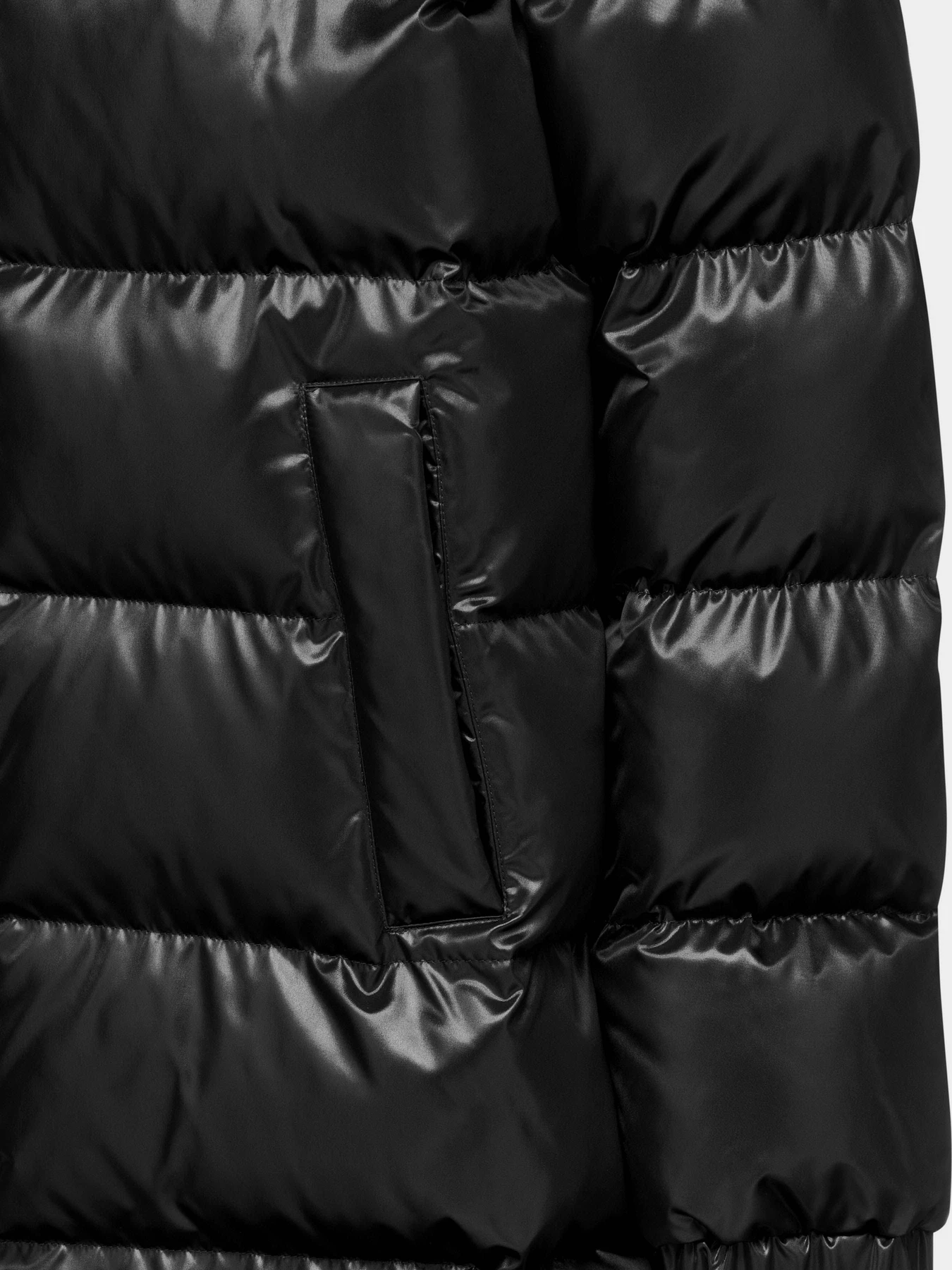 Куртки и дубленки Geox Zosma модель W4628H-T2843-F9000 Куртки и дубленки Geox Zosma модель W4628H-T2843-F9000 Фото