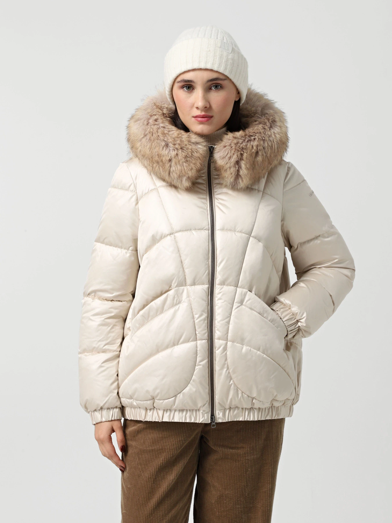 Куртки та дублянки Geox Backsie модель W4628S-T2843-F1723 Куртки та дублянки Geox Backsie модель W4628S-T2843-F1723 Фото