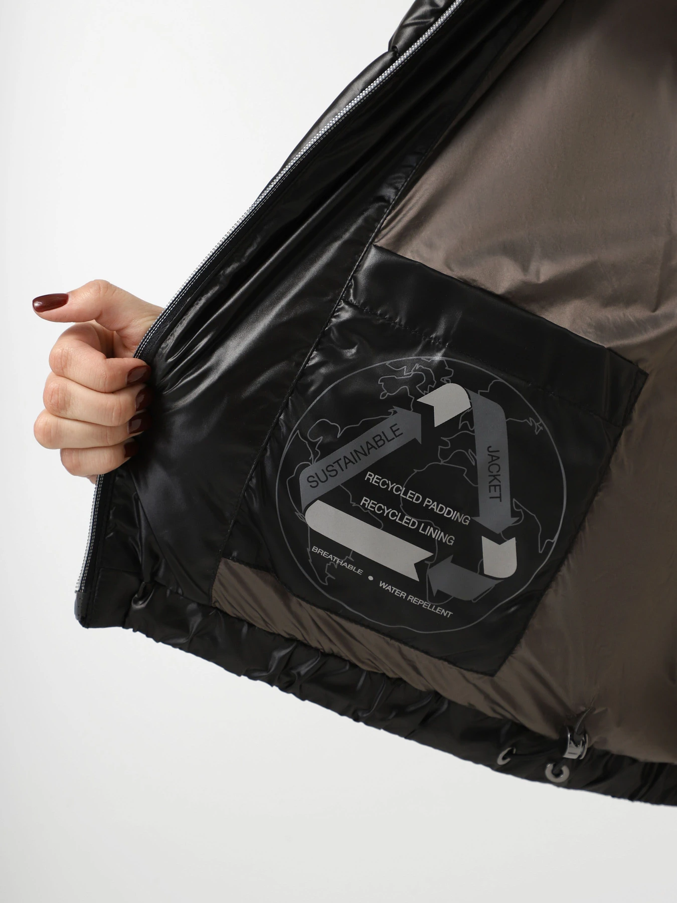 Куртки та дублянки Geox Backsie модель W4628S-T2843-F9000 Куртки та дублянки Geox Backsie модель W4628S-T2843-F9000 Фото