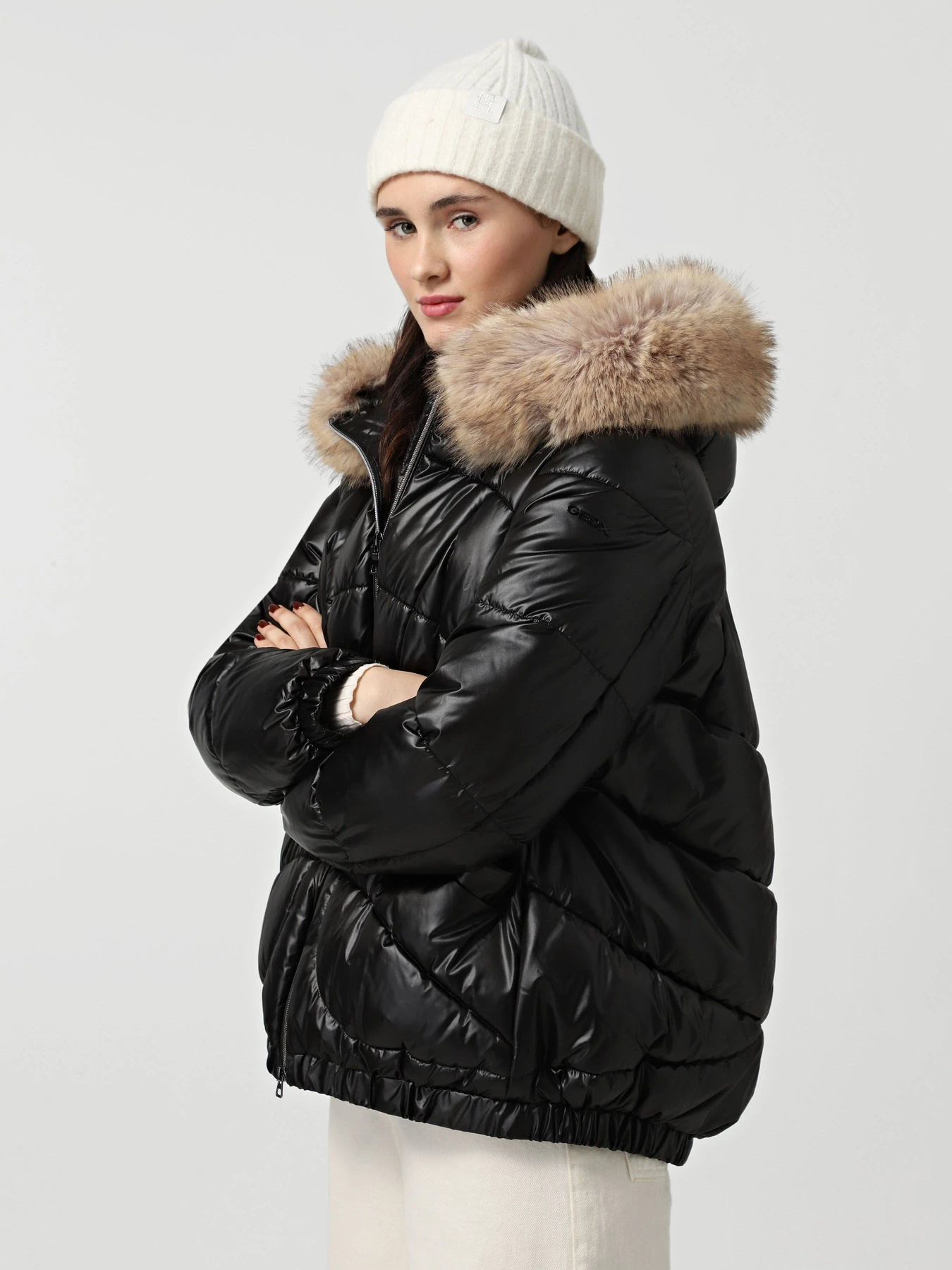 Куртки та дублянки Geox Backsie модель W4628S-T2843-F9000 Куртки та дублянки Geox Backsie модель W4628S-T2843-F9000 Фото