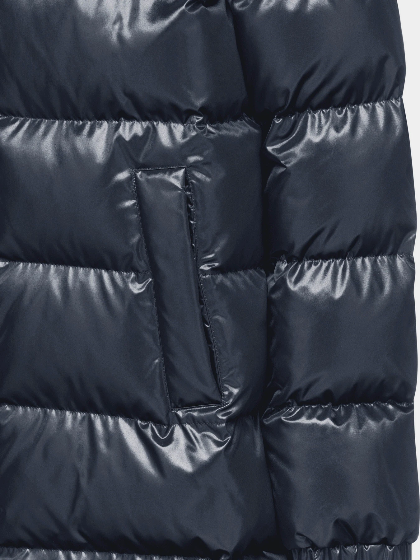 Куртки та дублянки Geox Backsie модель W4628H-T2843-F1624 Куртки та дублянки Geox Backsie модель W4628H-T2843-F1624 Фото