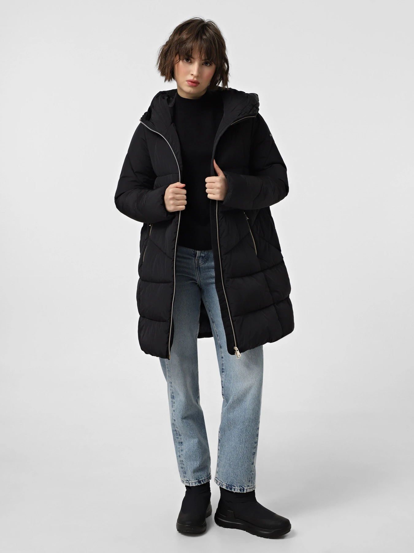Куртки та дублянки Geox Damiana модель W4628F-T3133-F9000 Куртки та дублянки Geox Damiana модель W4628F-T3133-F9000 Фото
