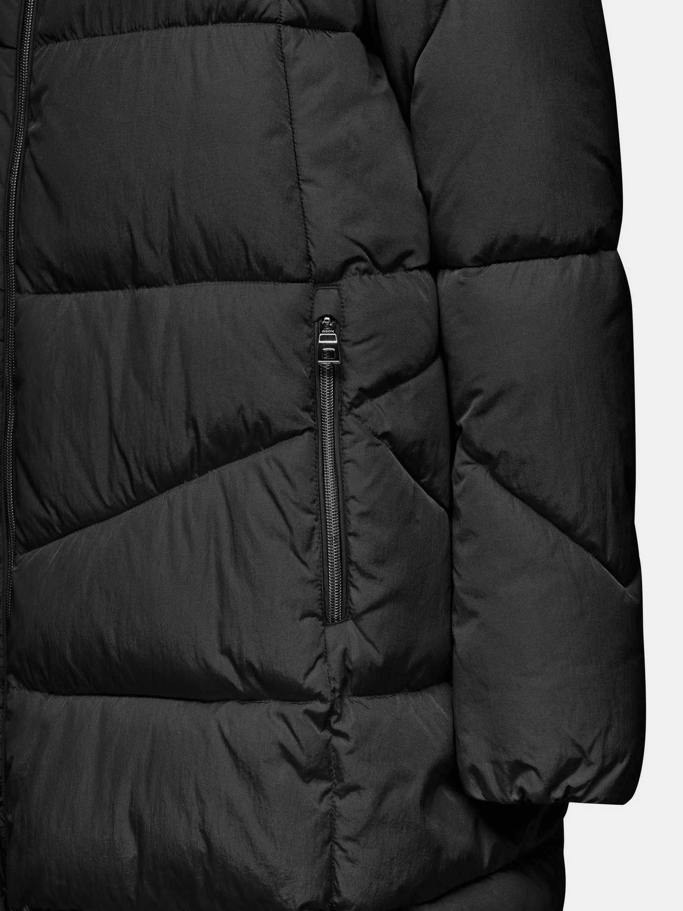 Куртки та дублянки Geox Damiana модель W4628F-T3133-F9000 Куртки та дублянки Geox Damiana модель W4628F-T3133-F9000 Фото