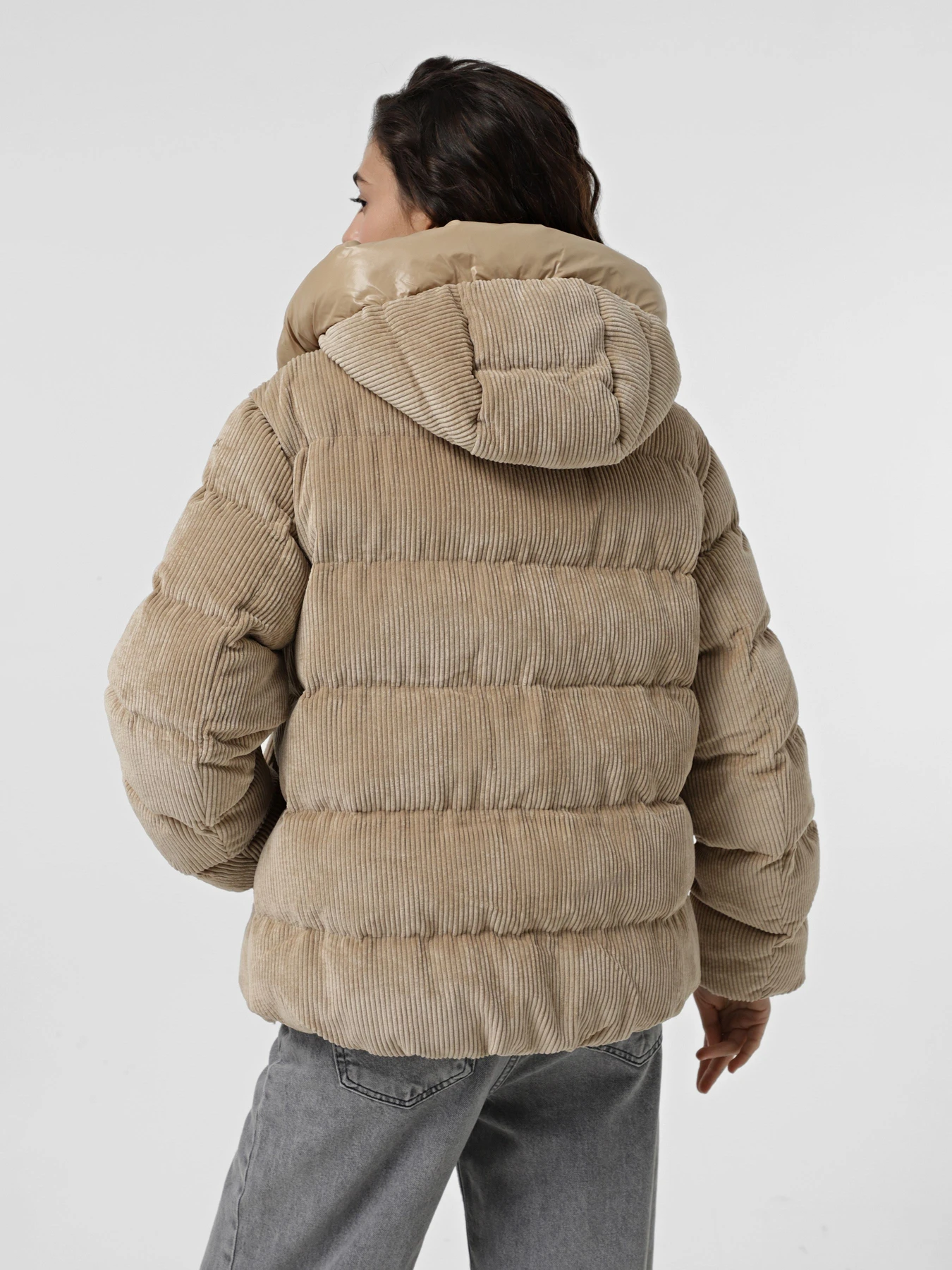 Куртки и дубленки Geox Loisia модель W4628D-T3153-F5233 Куртки и дубленки Geox Loisia модель W4628D-T3153-F5233 Фото
