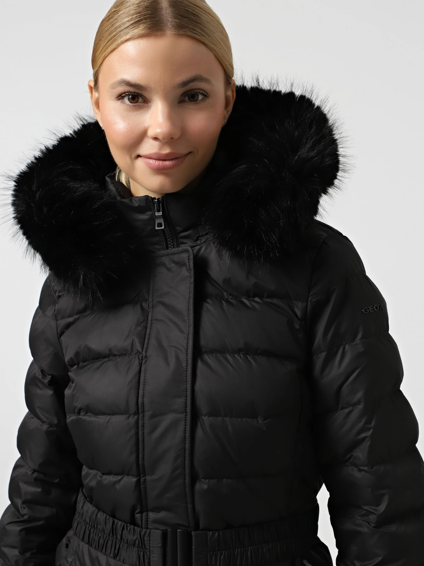Куртки та дублянки Geox модель W5626F-T3152-F9000 Куртки та дублянки Geox модель W5626F-T3152-F9000 Фото