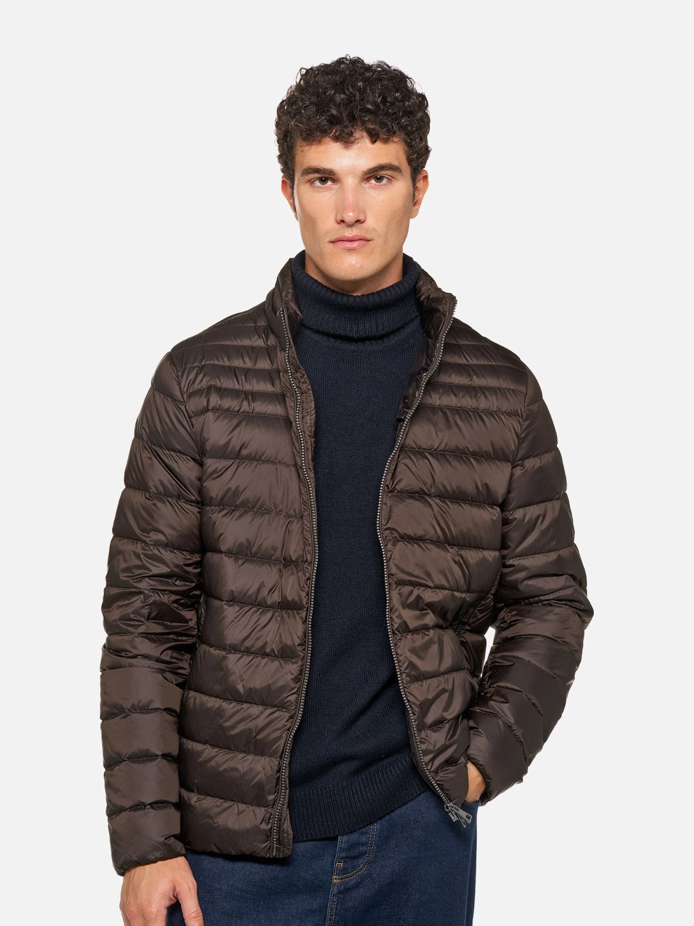 Куртки и дубленки Geox WARRENS модель M6625B-T3125-F6107 Куртки и дубленки Geox WARRENS модель M6625B-T3125-F6107 Фото