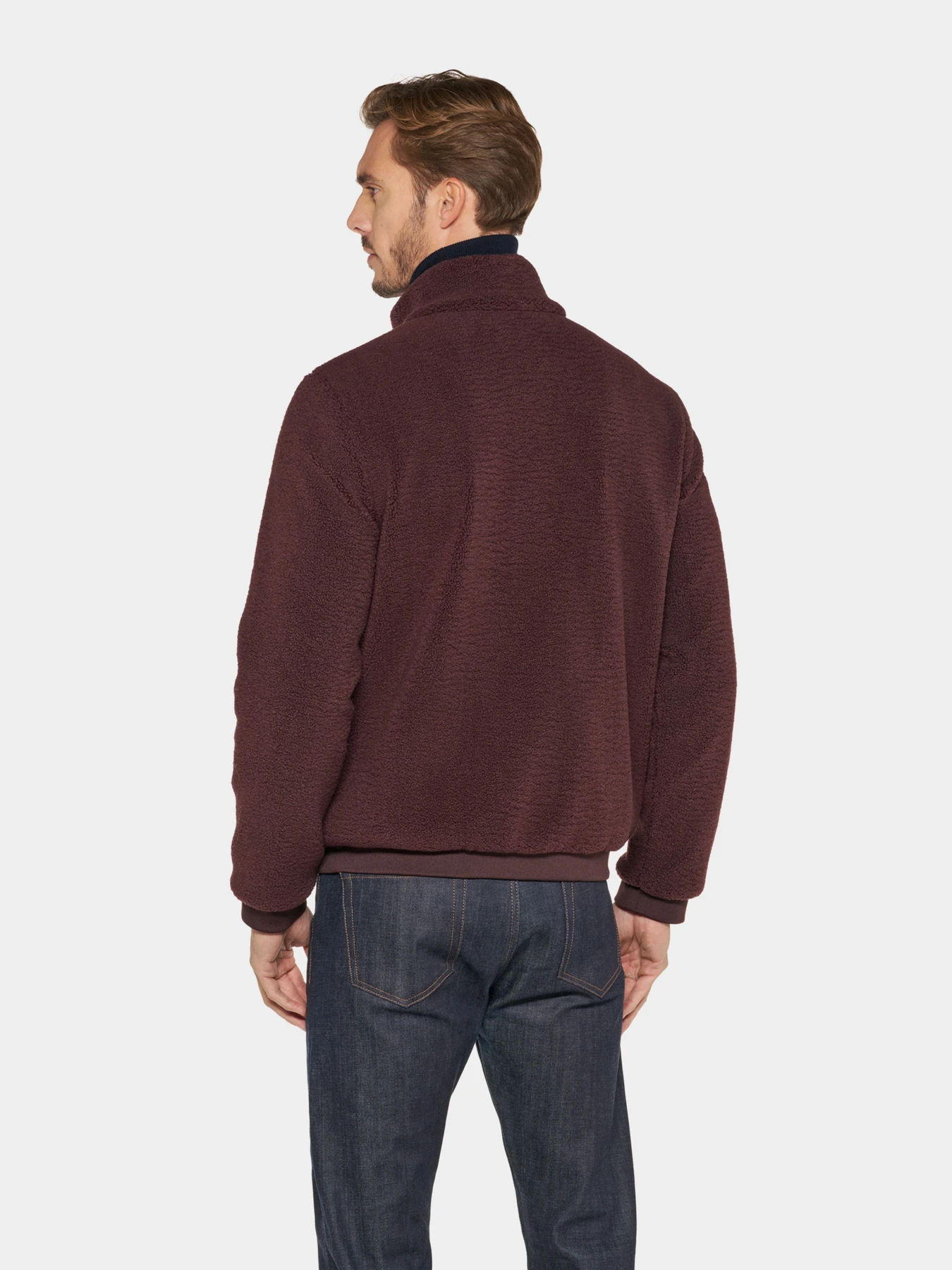 Худи и свитшоты Geox SWEATER модель M5675E-TC213-F1921 Худи и свитшоты Geox SWEATER модель M5675E-TC213-F1921 Фото