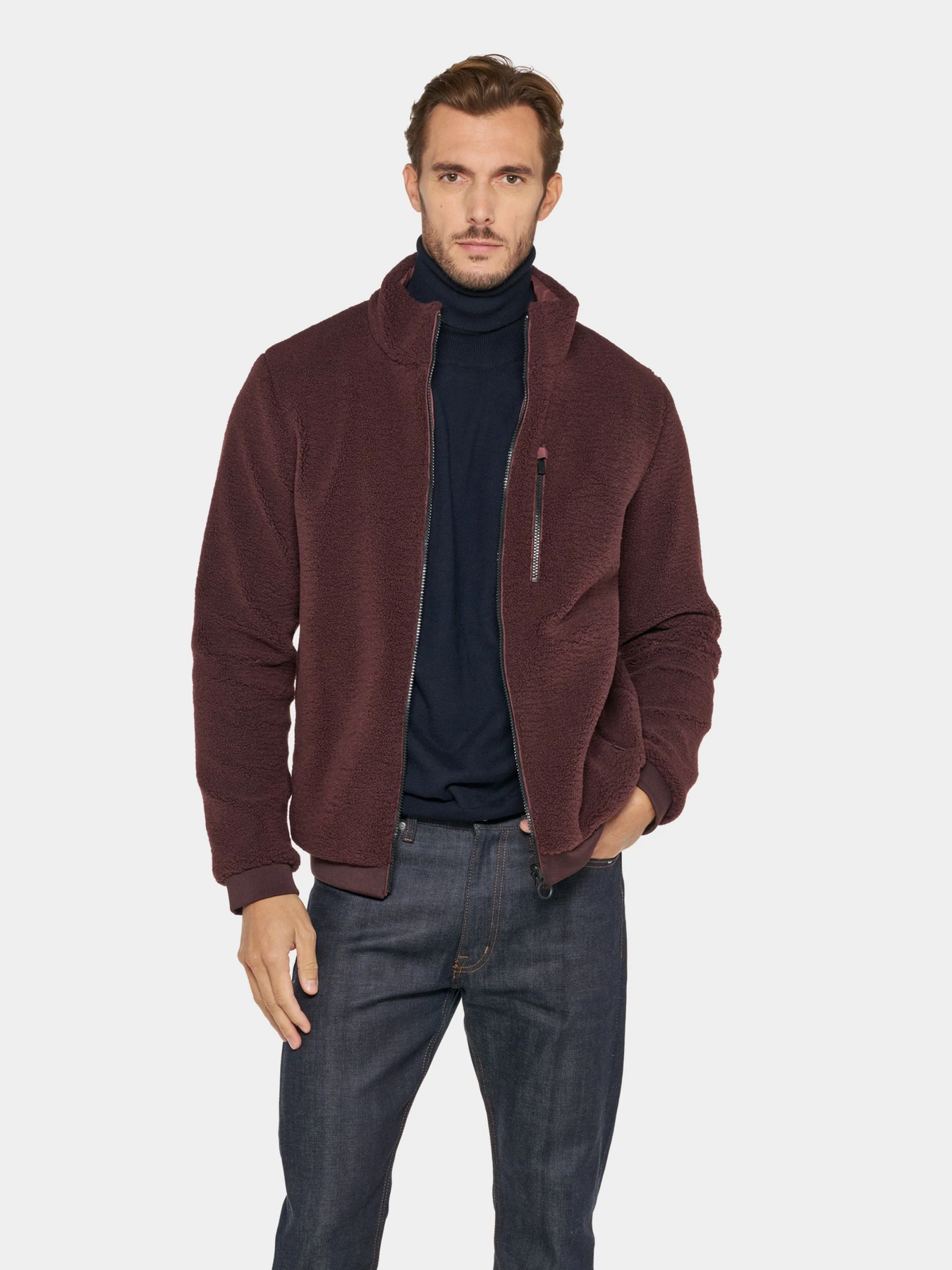 Худи и свитшоты Geox SWEATER модель M5675E-TC213-F1921 Худи и свитшоты Geox SWEATER модель M5675E-TC213-F1921 Фото