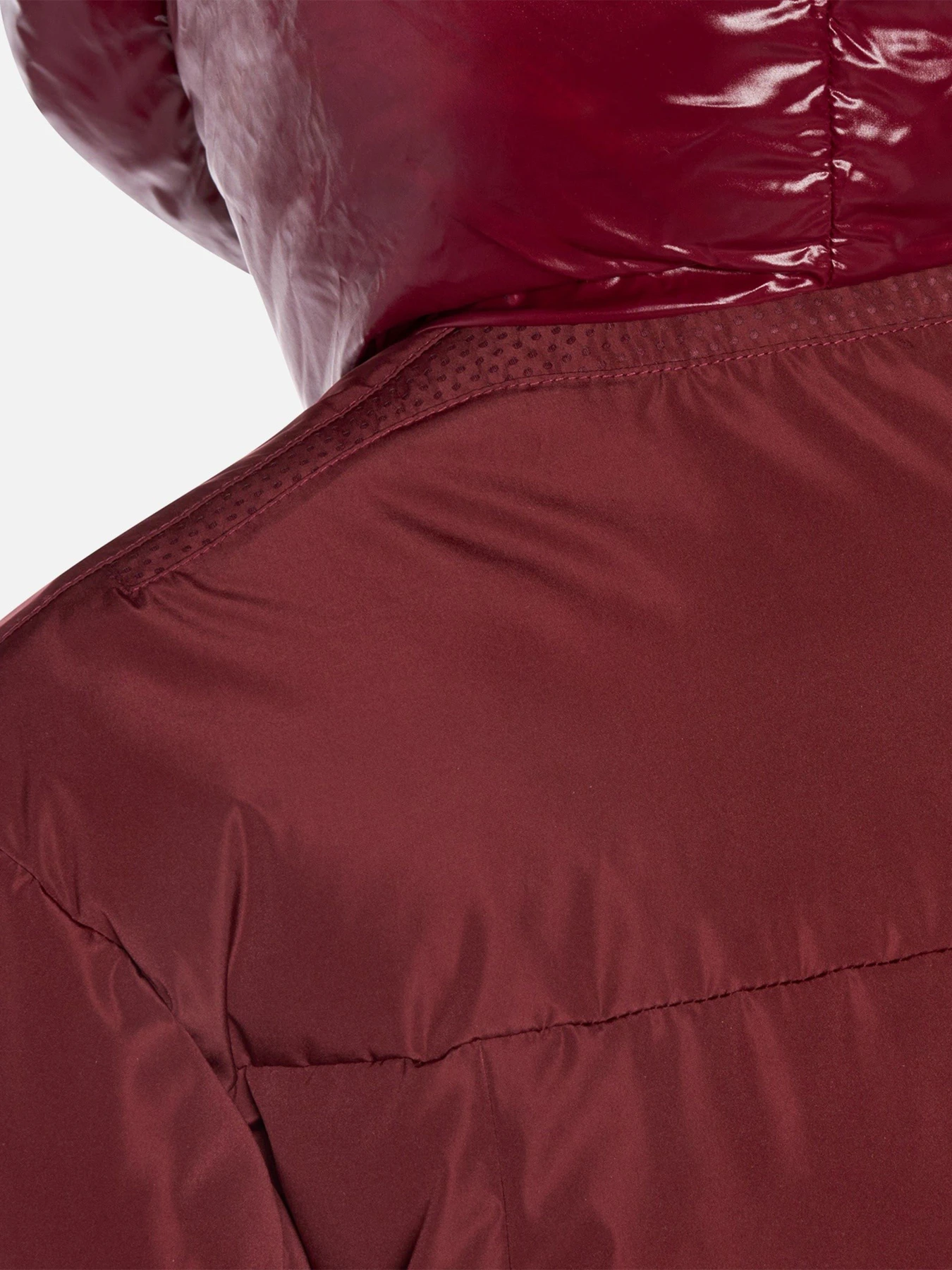 Куртки и дубленки Geox JAYLON модель W6628B-T3391-F7251 Куртки и дубленки Geox JAYLON модель W6628B-T3391-F7251 Фото