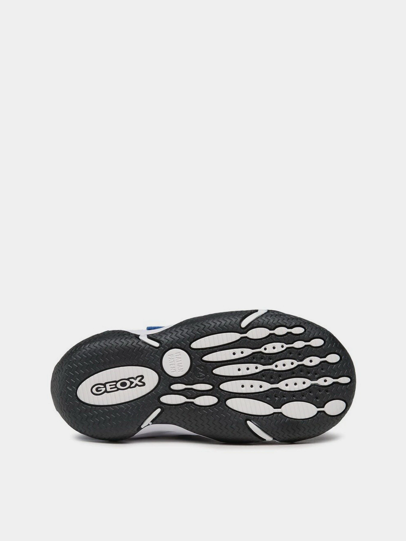 Кроссовки Geox Wader модель J3530A-01450-C4380 Фото