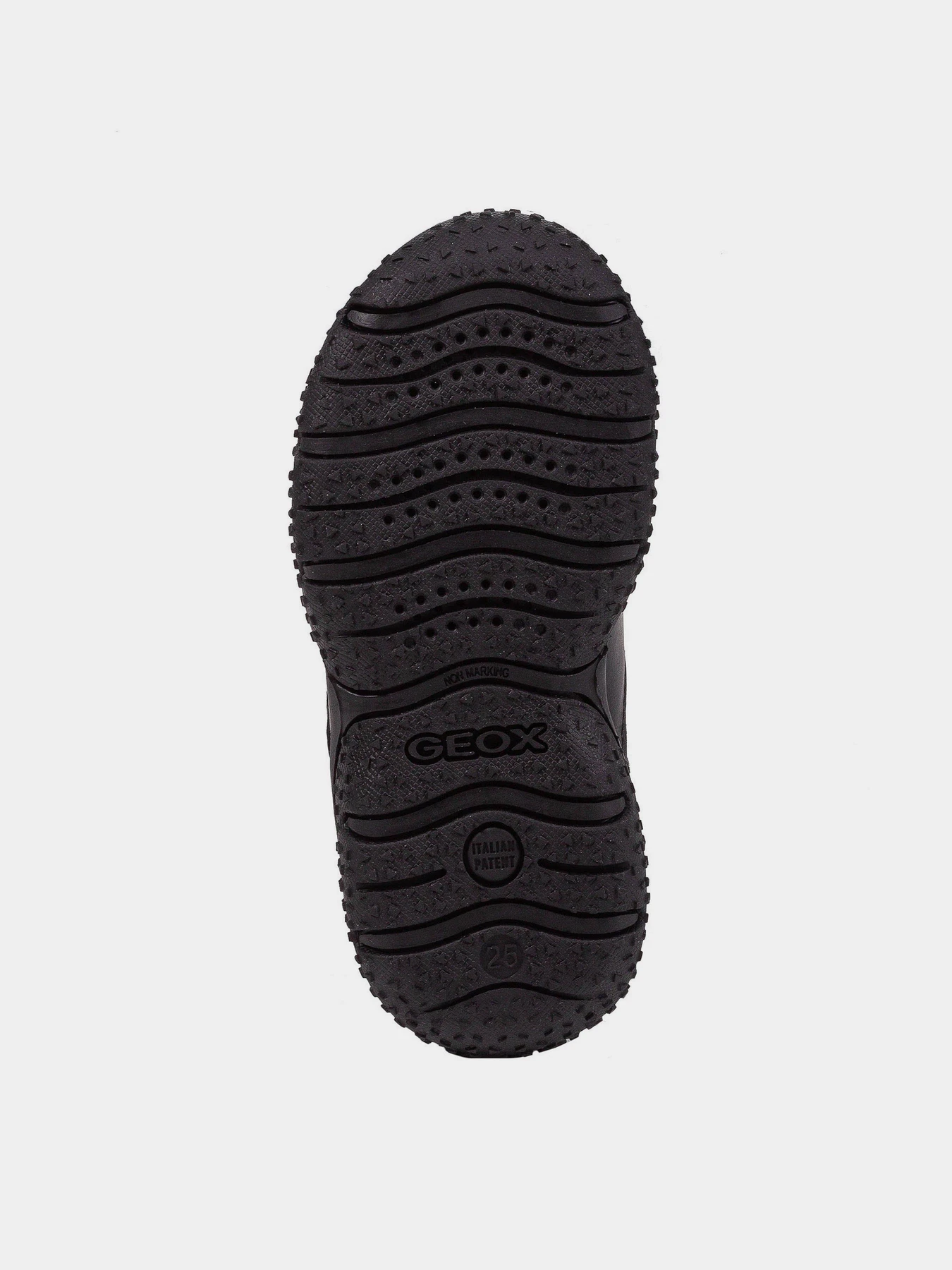 Кросівки Geox модель J0442A-05411-C9999 Кросівки Geox модель J0442A-05411-C9999 Фото