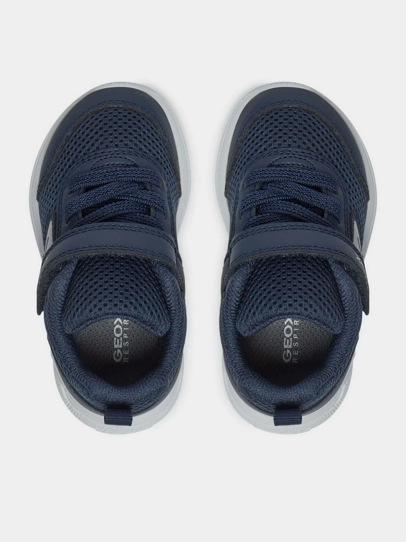 Кроссовки Geox B Sprintye Boy модель B454UC-01454-C4002 Кроссовки Geox B Sprintye Boy модель B454UC-01454-C4002 Фото