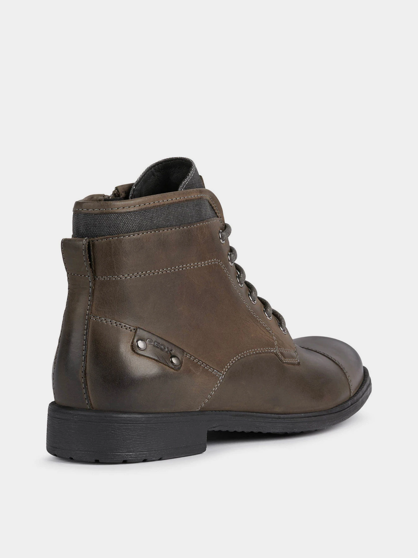 Ботинки и сапоги Geox Jaylon модель U16Y7C-000CL-C9004 Ботинки и сапоги Geox Jaylon модель U16Y7C-000CL-C9004 Фото