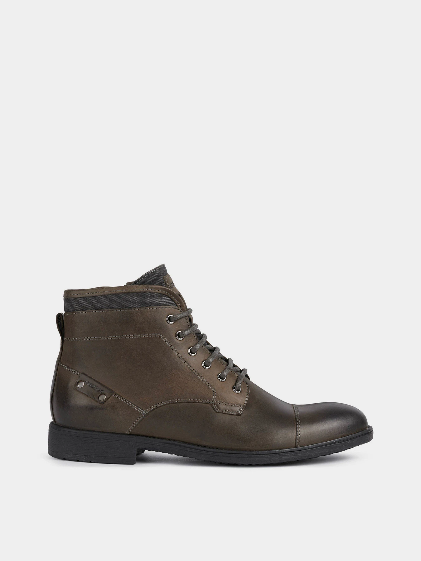Ботинки и сапоги Geox Jaylon модель U16Y7C-000CL-C9004 Ботинки и сапоги Geox Jaylon модель U16Y7C-000CL-C9004 Фото