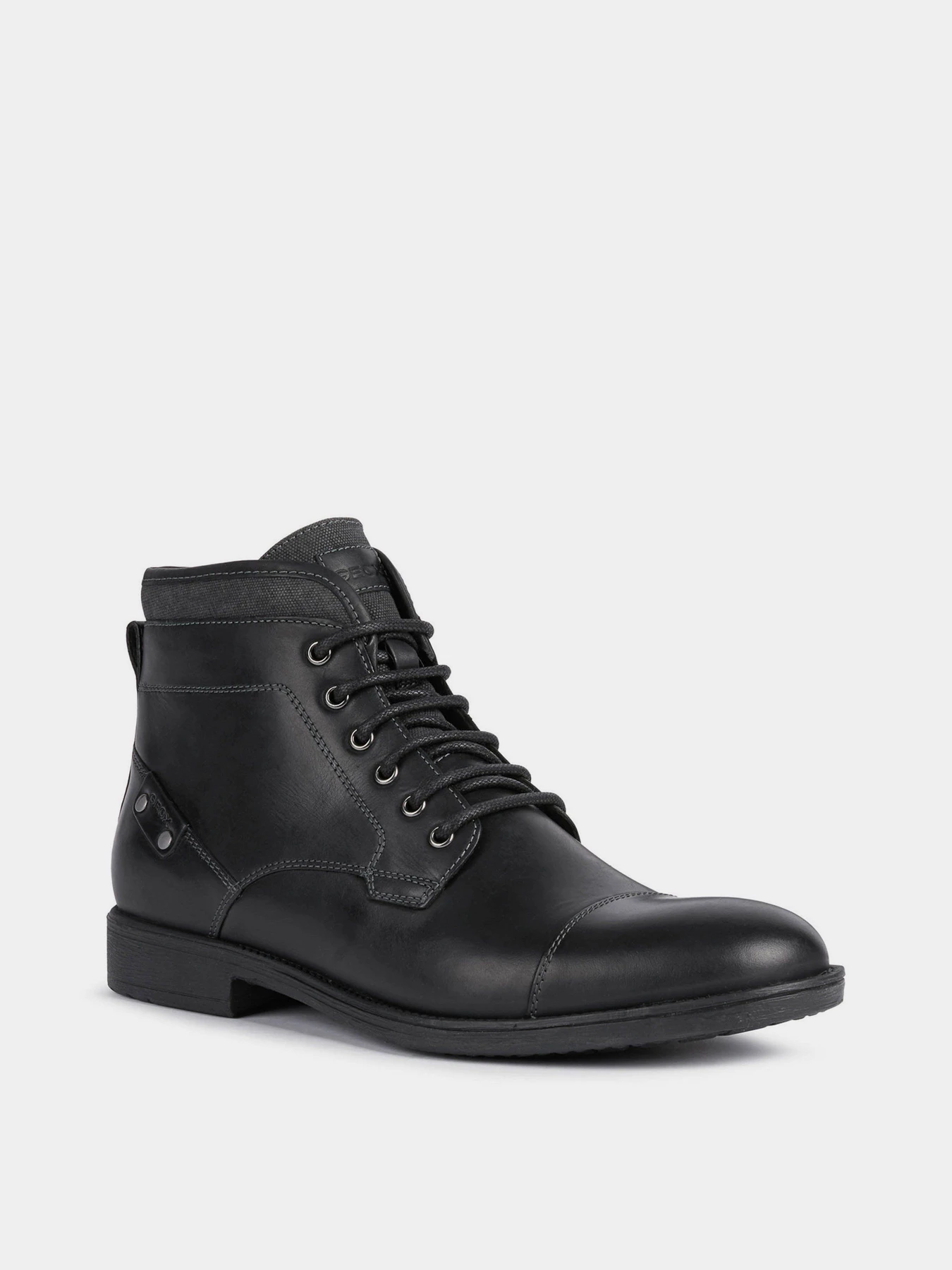 Ботинки и сапоги Geox Jaylon модель U16Y7C-000CL-C9999 Ботинки и сапоги Geox Jaylon модель U16Y7C-000CL-C9999 Фото