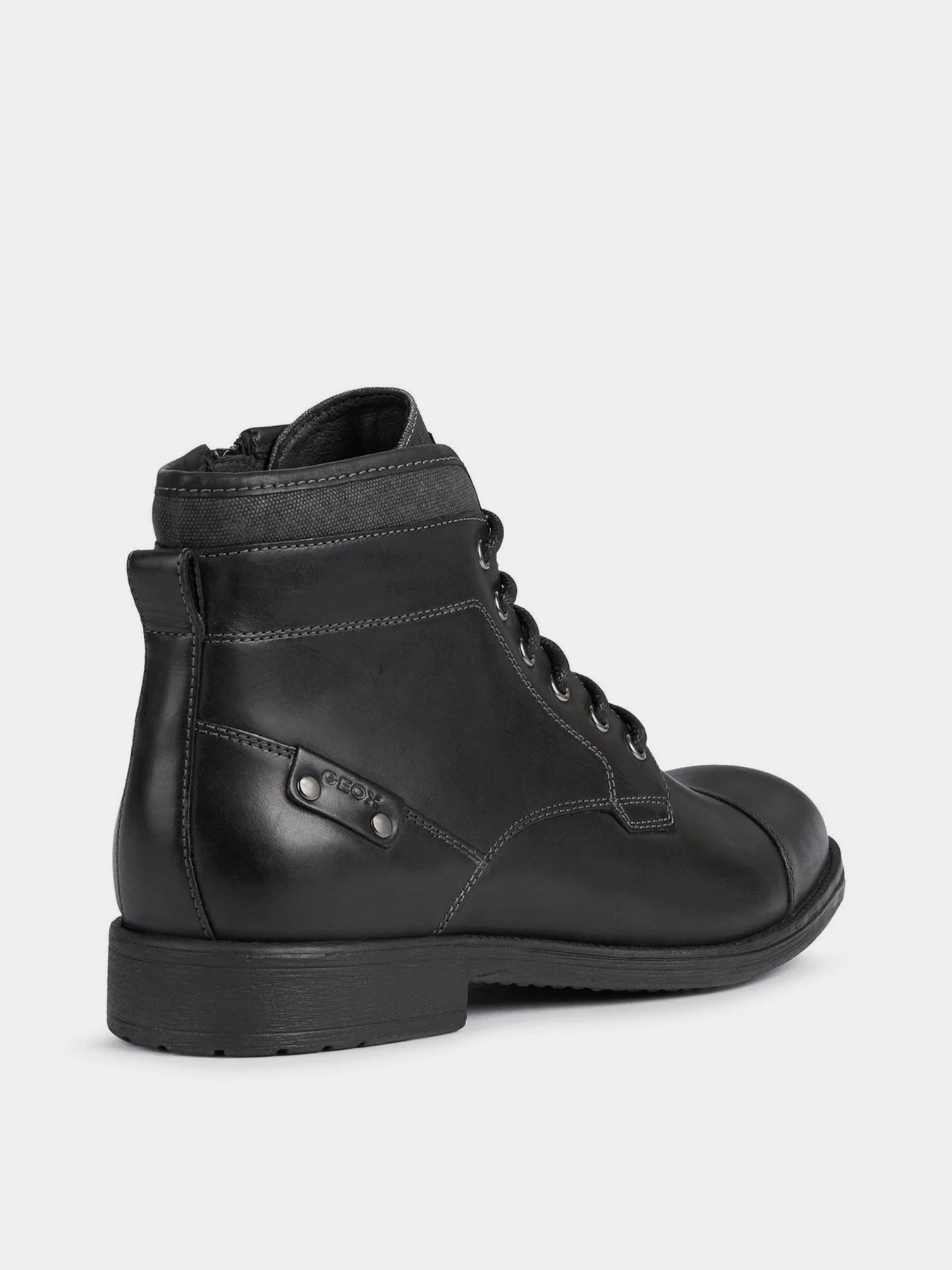 Ботинки и сапоги Geox Jaylon модель U16Y7C-000CL-C9999 Ботинки и сапоги Geox Jaylon модель U16Y7C-000CL-C9999 Фото