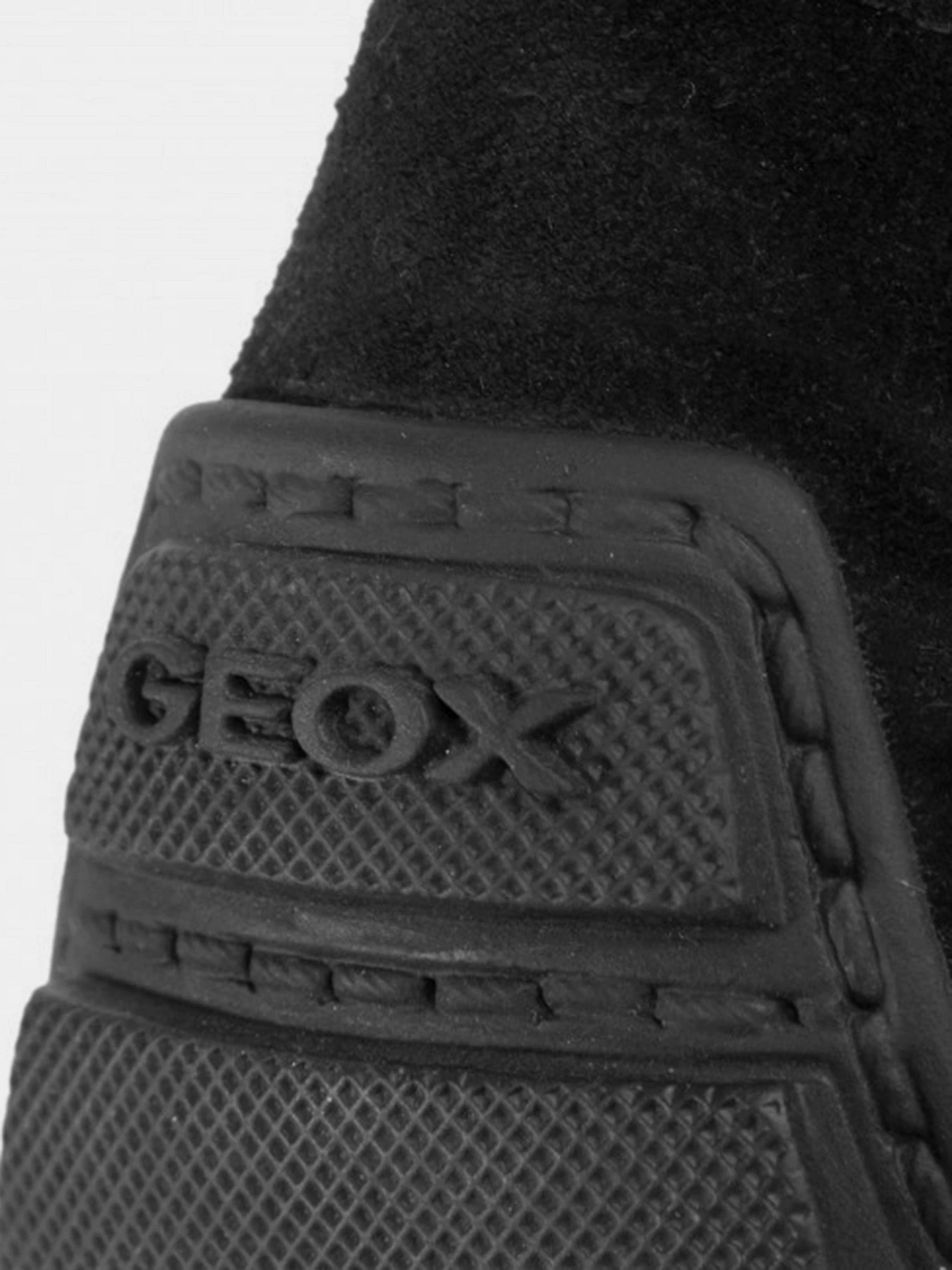 Слипоны и мокасины Geox Moner модель U1144V-00022-C9997 Слипоны и мокасины Geox Moner модель U1144V-00022-C9997 Фото