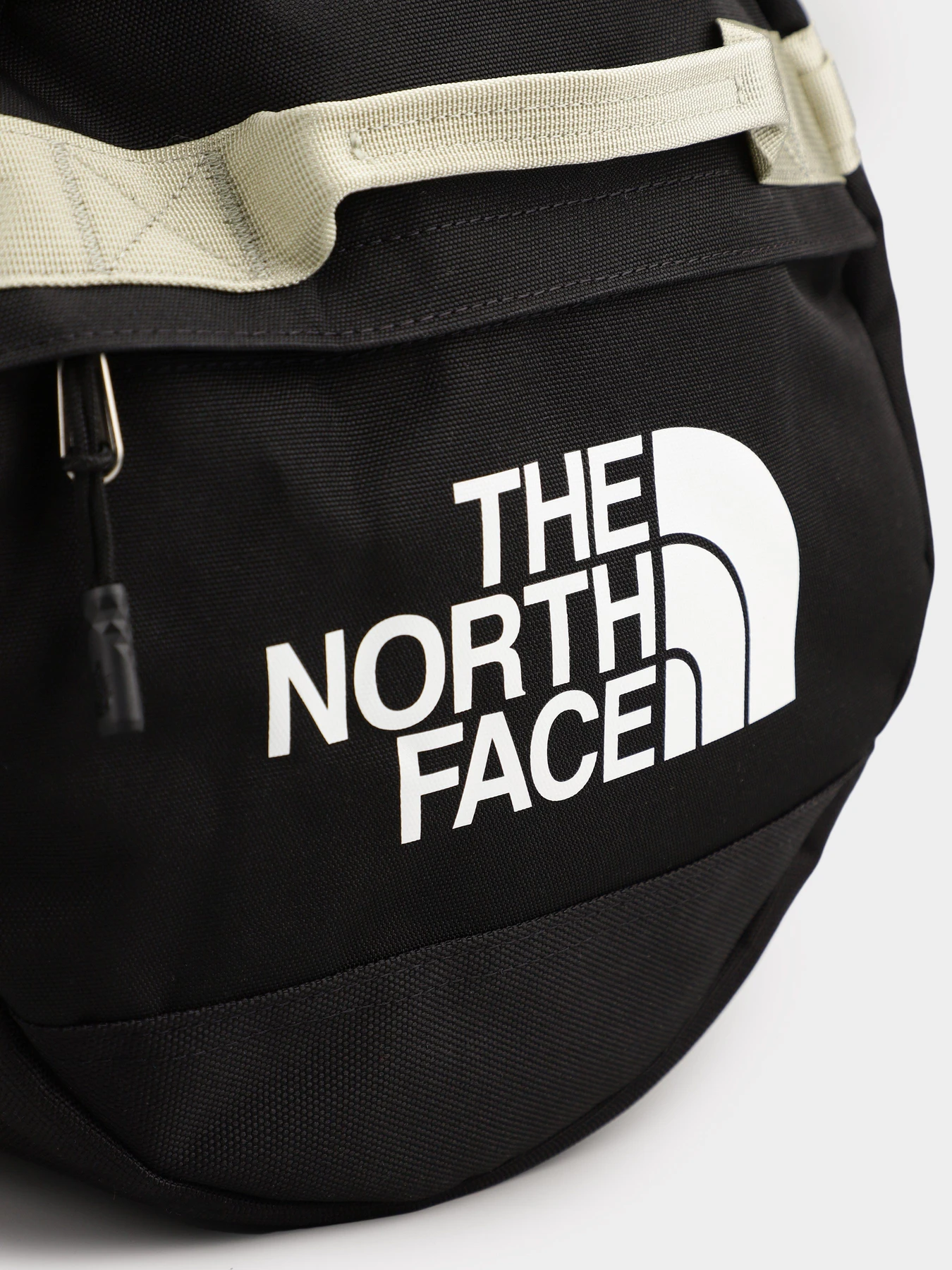 Дорожные сумки и чемоданы The North Face GILMAN DUFFEL модель NF0A4VPZ4M11 Дорожные сумки и чемоданы The North Face GILMAN DUFFEL модель NF0A4VPZ4M11 Фото