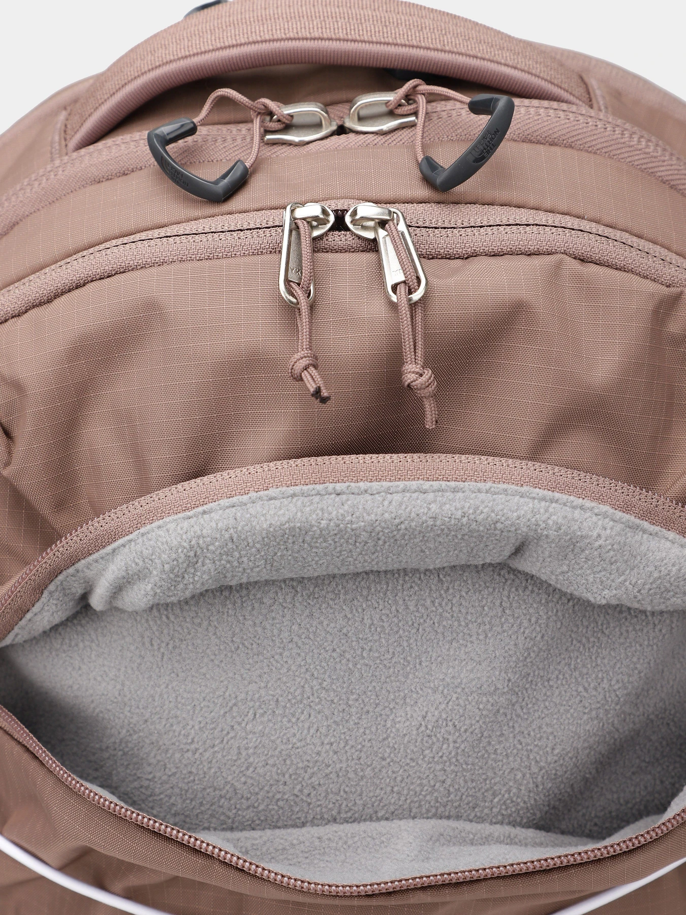 Рюкзаки The North Face модель NF0A52SI7T61 Рюкзаки The North Face модель NF0A52SI7T61 Фото