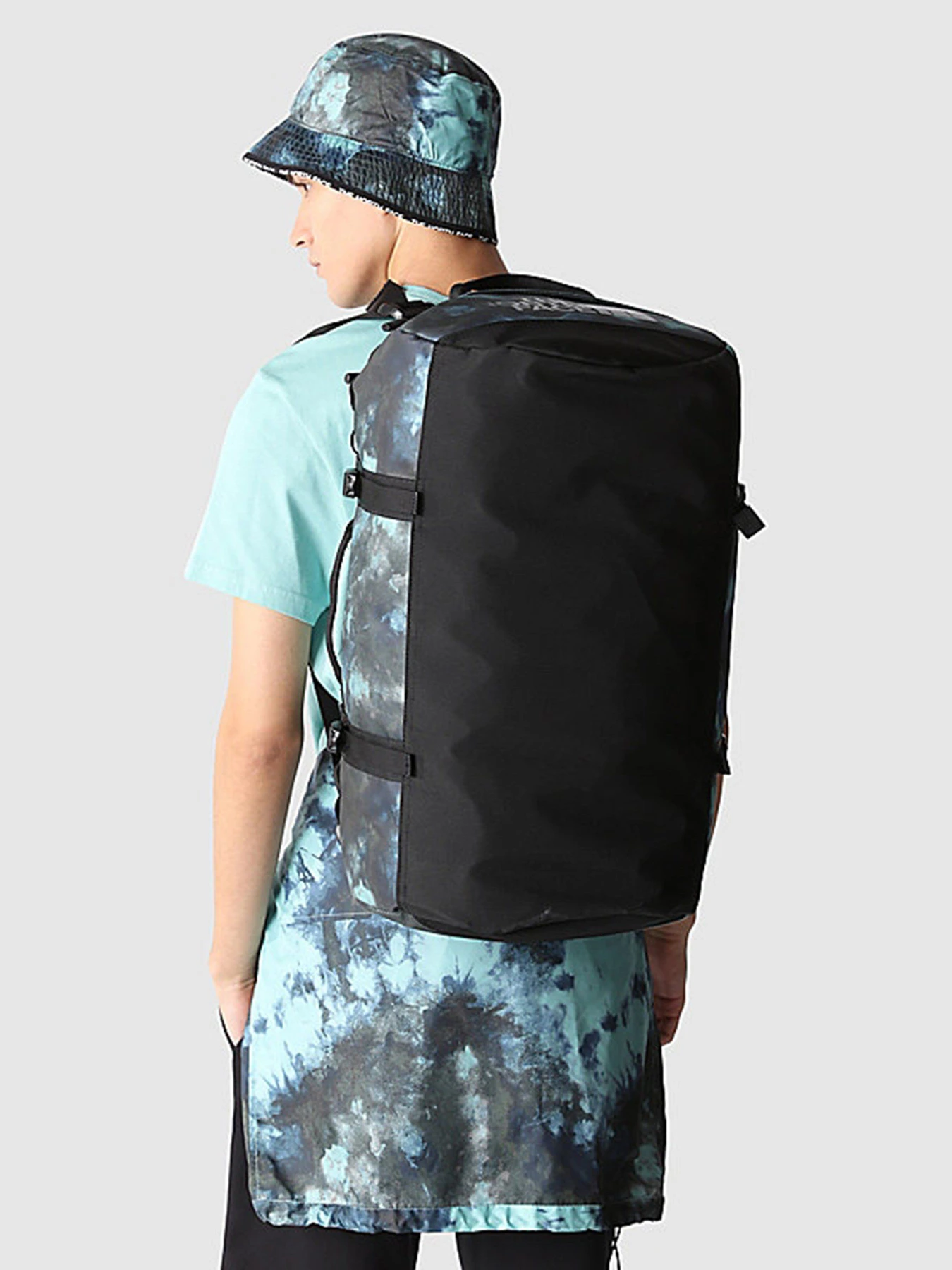 Дорожные сумки и чемоданы The North Face Base Camp Duffel модель NF0A52ST95A1 Дорожные сумки и чемоданы The North Face Base Camp Duffel модель NF0A52ST95A1 Фото