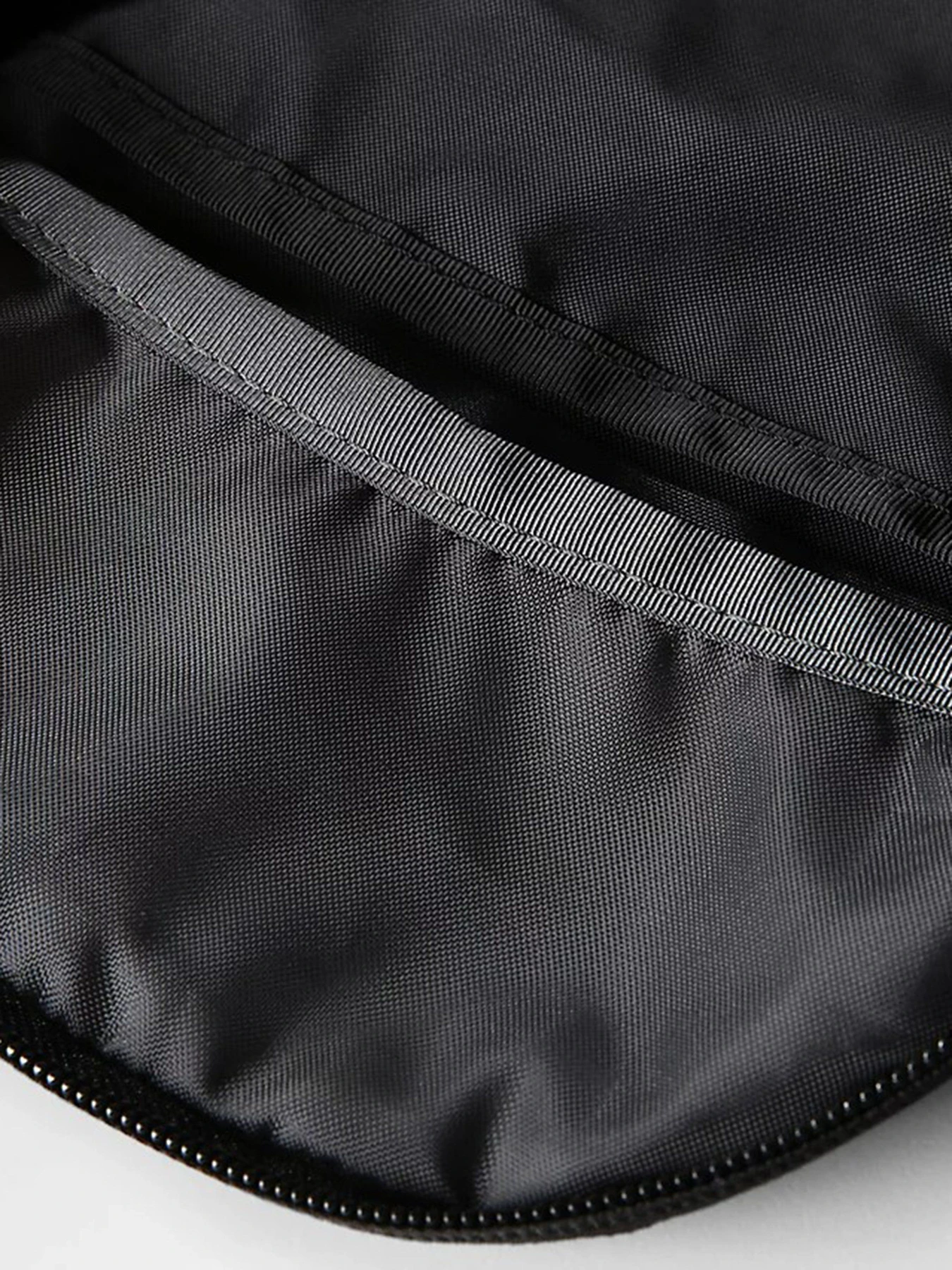 Сумки The North Face Jester модель NF0A52TMND51 Сумки The North Face Jester модель NF0A52TMND51 Фото