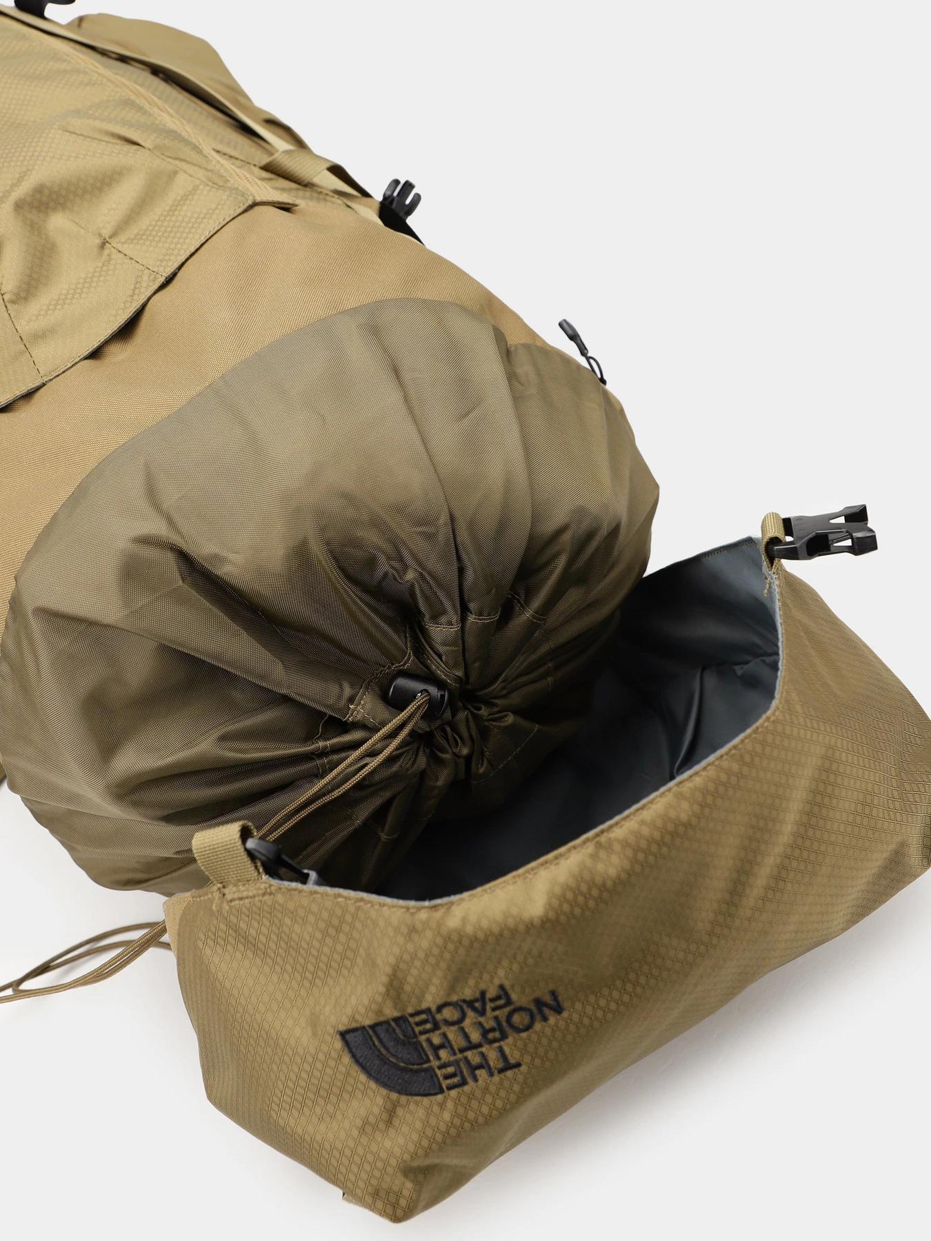 Рюкзаки The North Face Terra 65-litre Hiking модель NF0A3GA5WMB1 Фото