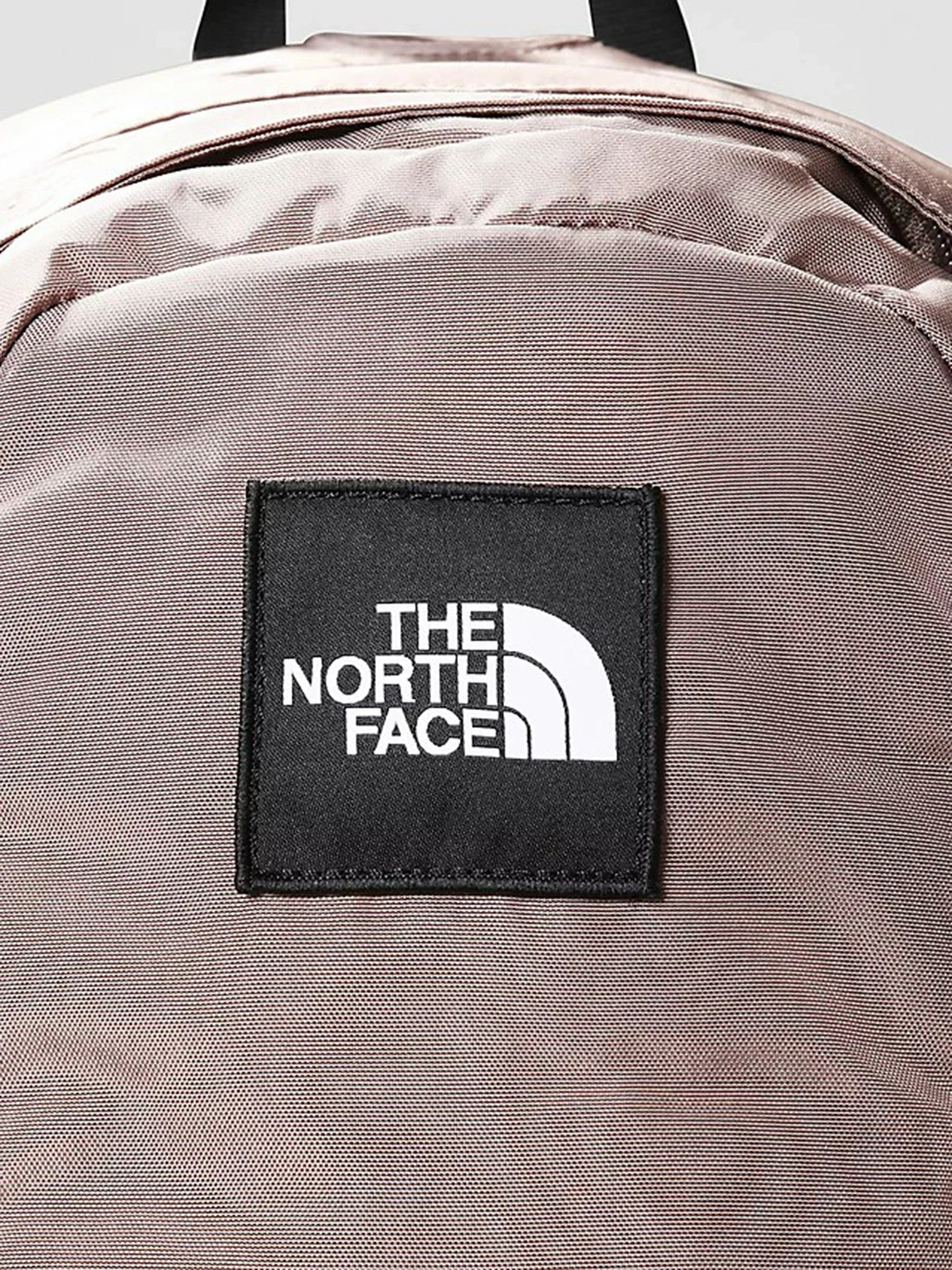 Рюкзаки The North Face модель NF0A3KYJ7T41 Рюкзаки The North Face модель NF0A3KYJ7T41 Фото