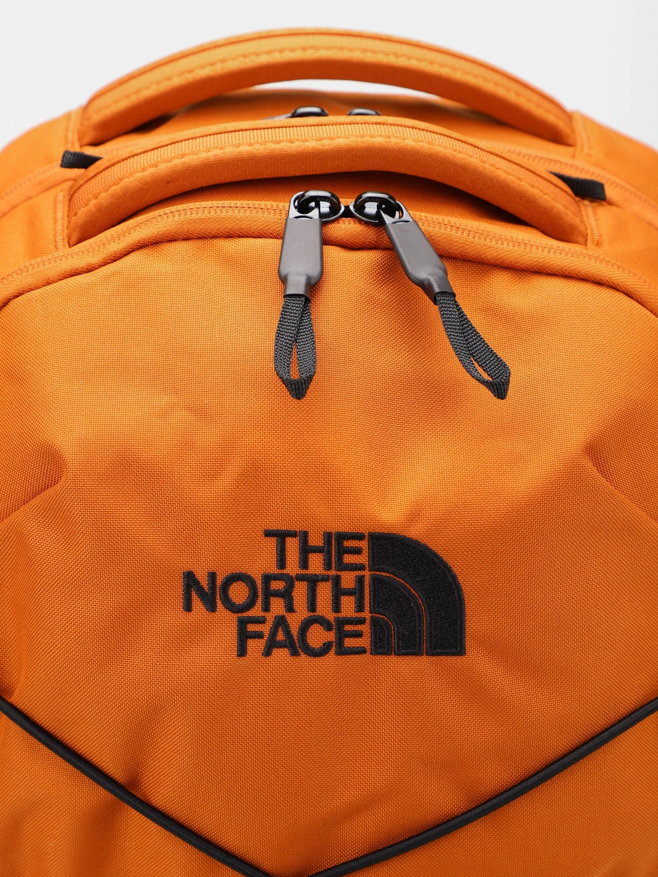 Рюкзаки The North Face JESTER модель NF0A3VXF8141 Рюкзаки The North Face JESTER модель NF0A3VXF8141 Фото