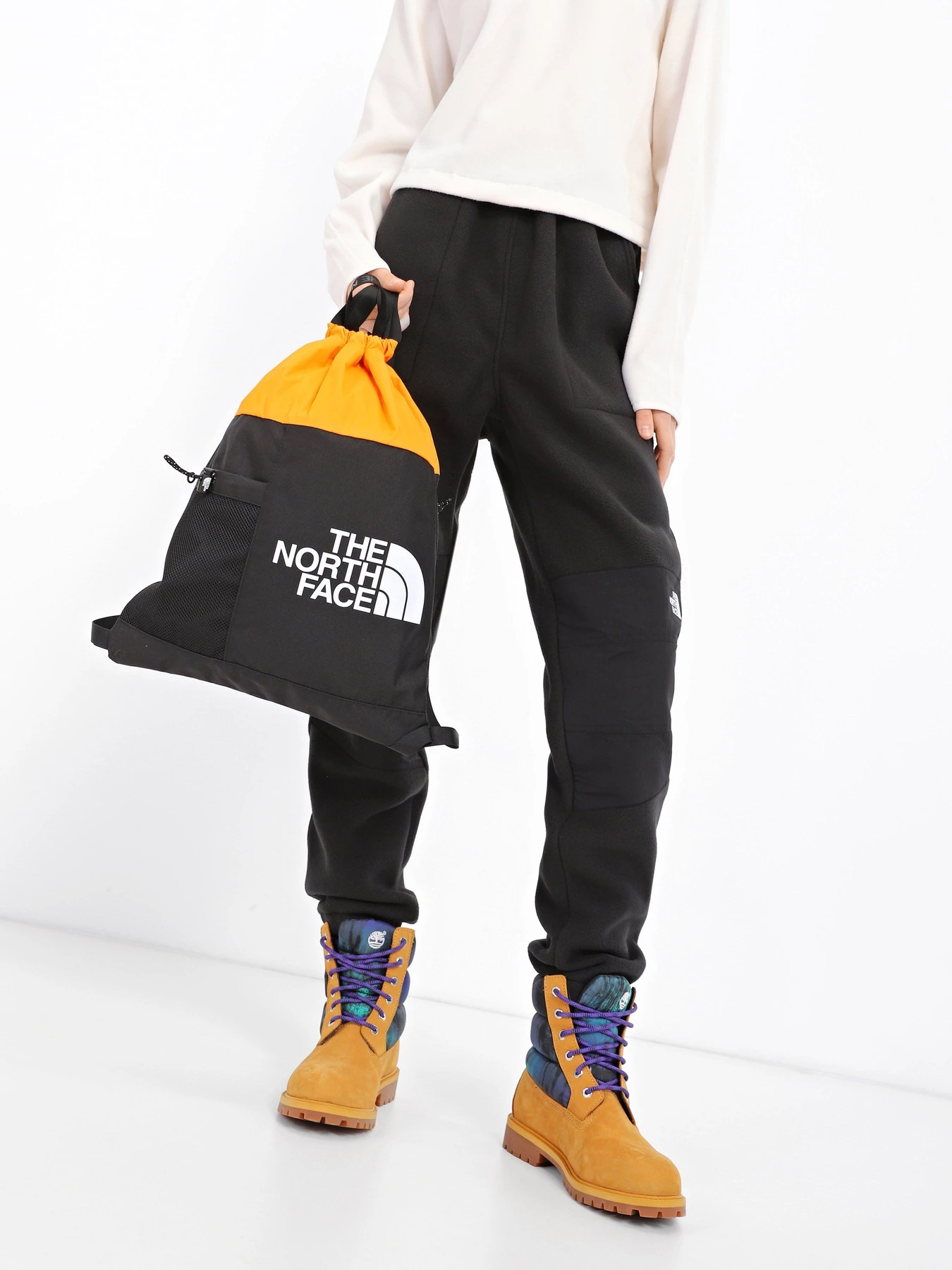 Рюкзаки The North Face BOZER CINCH PACK модель NF0A52VP7Q61 Рюкзаки The North Face BOZER CINCH PACK модель NF0A52VP7Q61 Фото