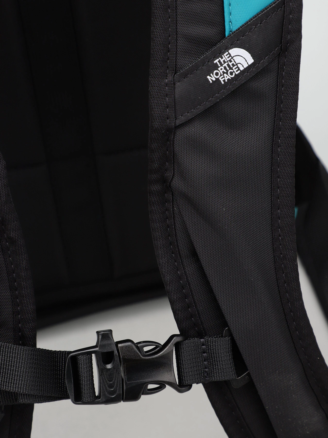 Сумки The North Face Explore Fusebox S модель NF0A3KYVXRX1 Сумки The North Face Explore Fusebox S модель NF0A3KYVXRX1 Фото