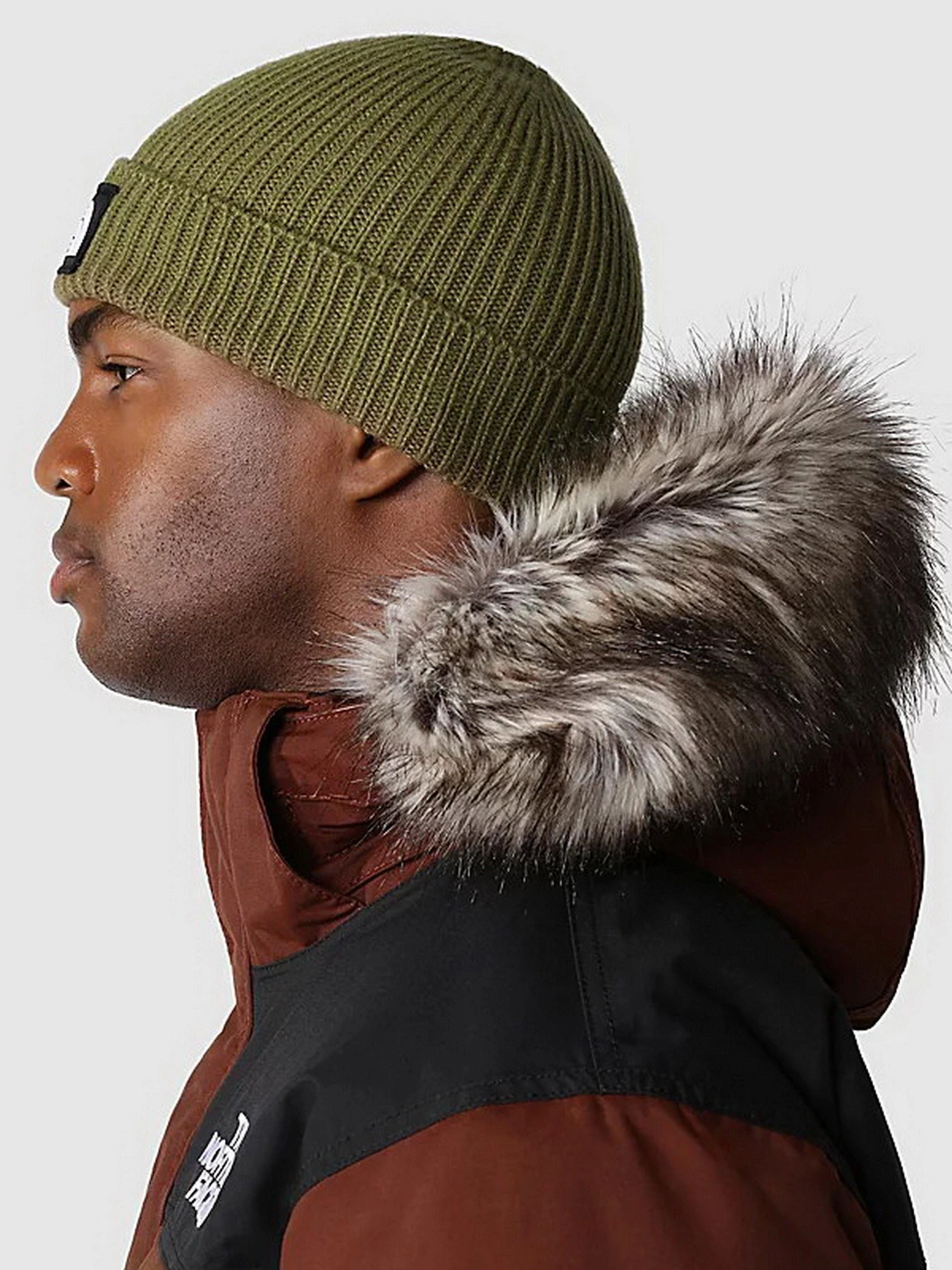 Шапки и кепки The North Face Logo Box Cuffed Beanie модель NF0A3FJX37U1 Шапки и кепки The North Face Logo Box Cuffed Beanie модель NF0A3FJX37U1 Фото
