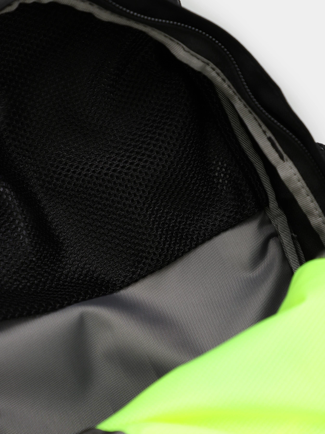 Рюкзаки The North Face Bozer Mini модель NF0A52VRFM91 Рюкзаки The North Face Bozer Mini модель NF0A52VRFM91 Фото