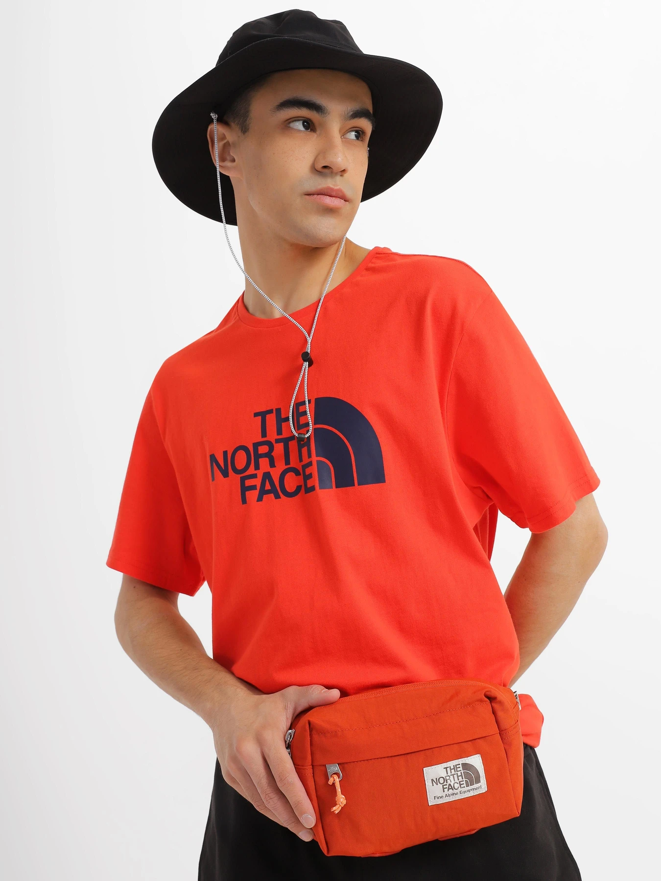 Сумки The North Face Berkeley модель NF0A52VUIT11 Сумки The North Face Berkeley модель NF0A52VUIT11 Фото