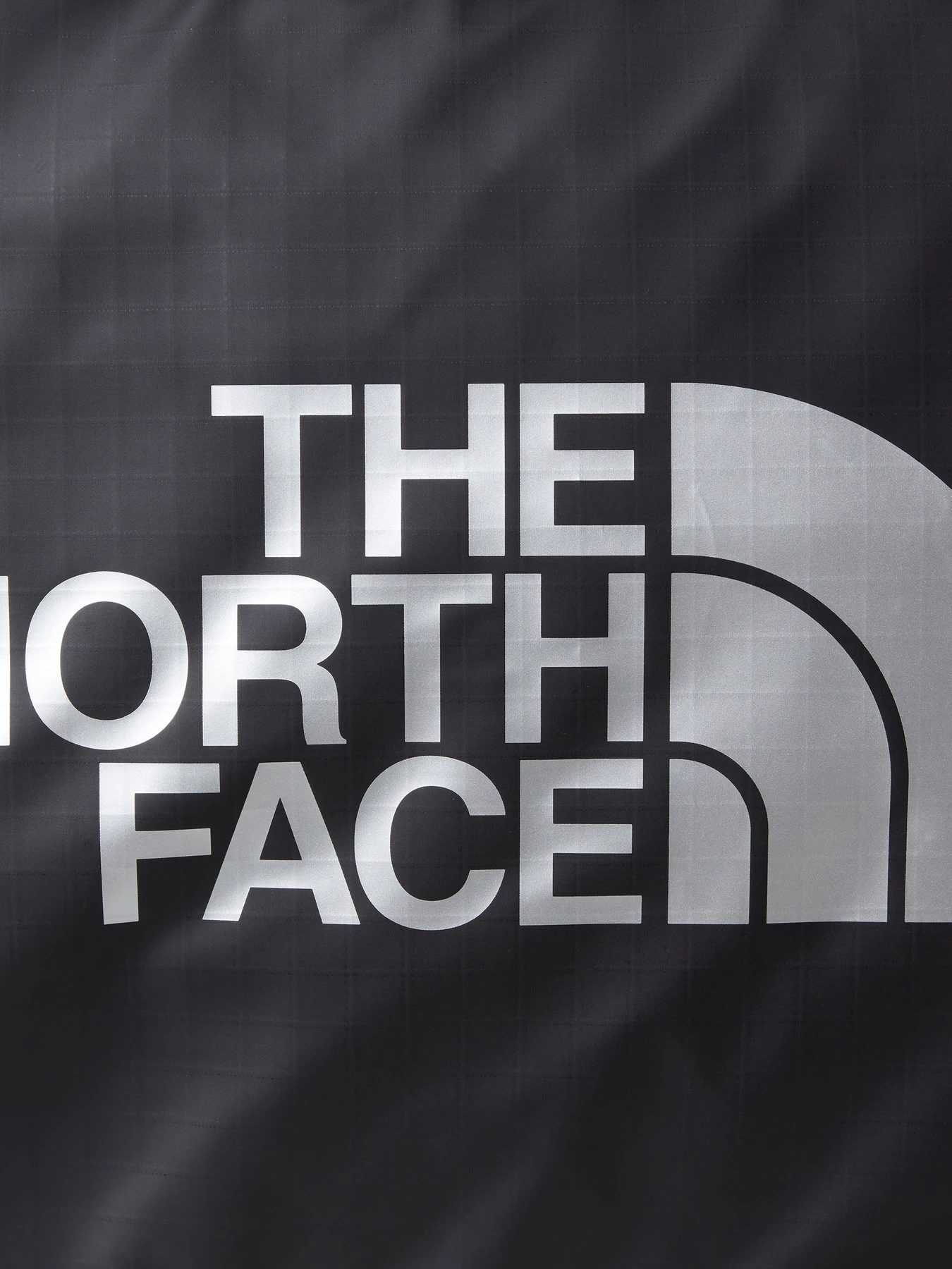 Дорожные сумки и чемоданы The North Face Base Camp модель NF0A81CDKX71 Дорожные сумки и чемоданы The North Face Base Camp модель NF0A81CDKX71 Фото