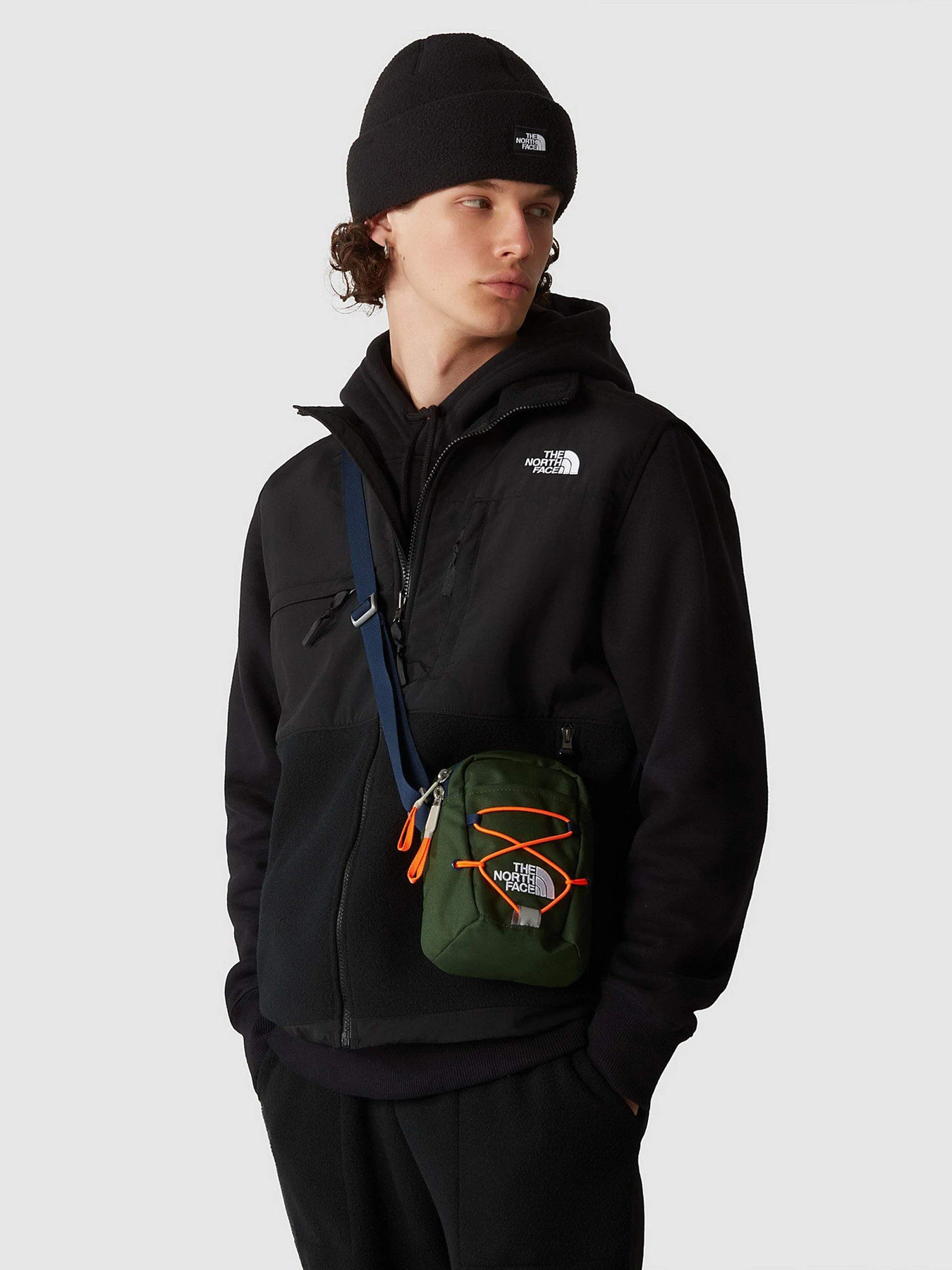 Сумки The North Face Jester модель NF0A52UCOLC1 Сумки The North Face Jester модель NF0A52UCOLC1 Фото