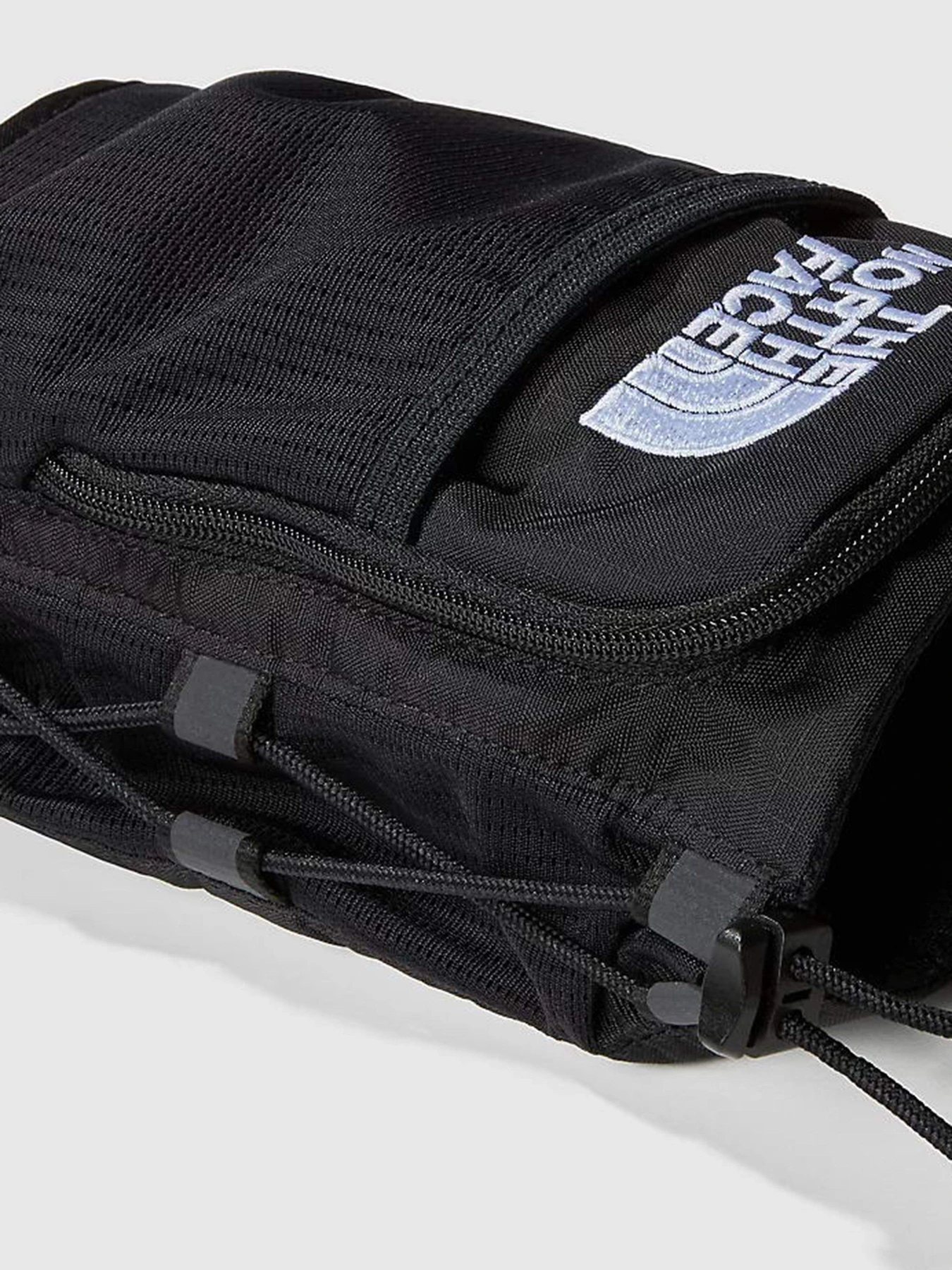 Сумки The North Face Borealis модель NF0A81DQKX71 Сумки The North Face Borealis модель NF0A81DQKX71 Фото