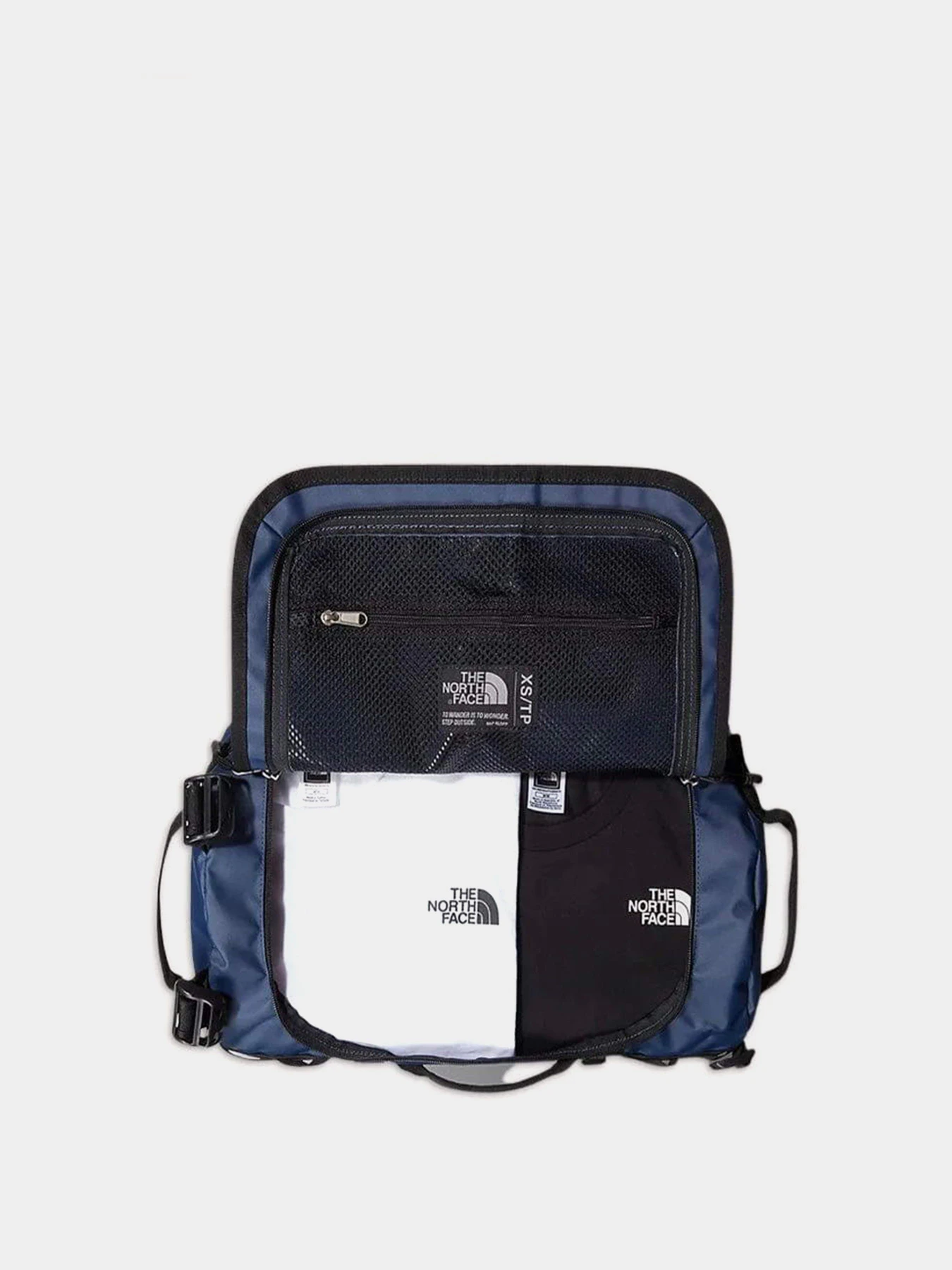 Дорожные сумки и чемоданы The North Face Base Camp Duffel XS модель NF0A52SS92A1 Дорожные сумки и чемоданы The North Face Base Camp Duffel XS модель NF0A52SS92A1 Фото