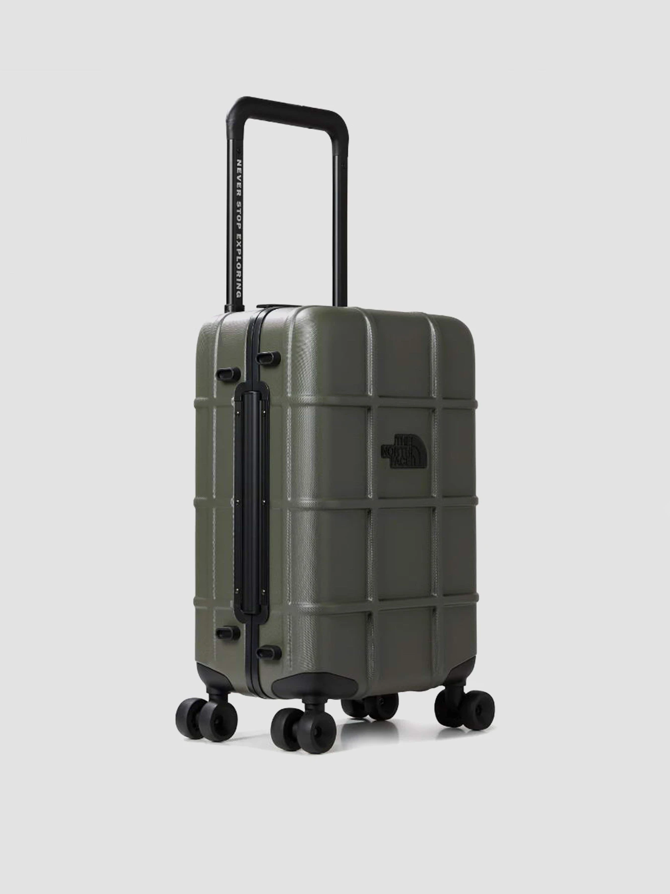 Дорожные сумки и чемоданы The North Face All Weather 4-Wheeler — 22'' модель NF0A52RVBQW1 Дорожные сумки и чемоданы The North Face All Weather 4-Wheeler — 22'' модель NF0A52RVBQW1 Фото