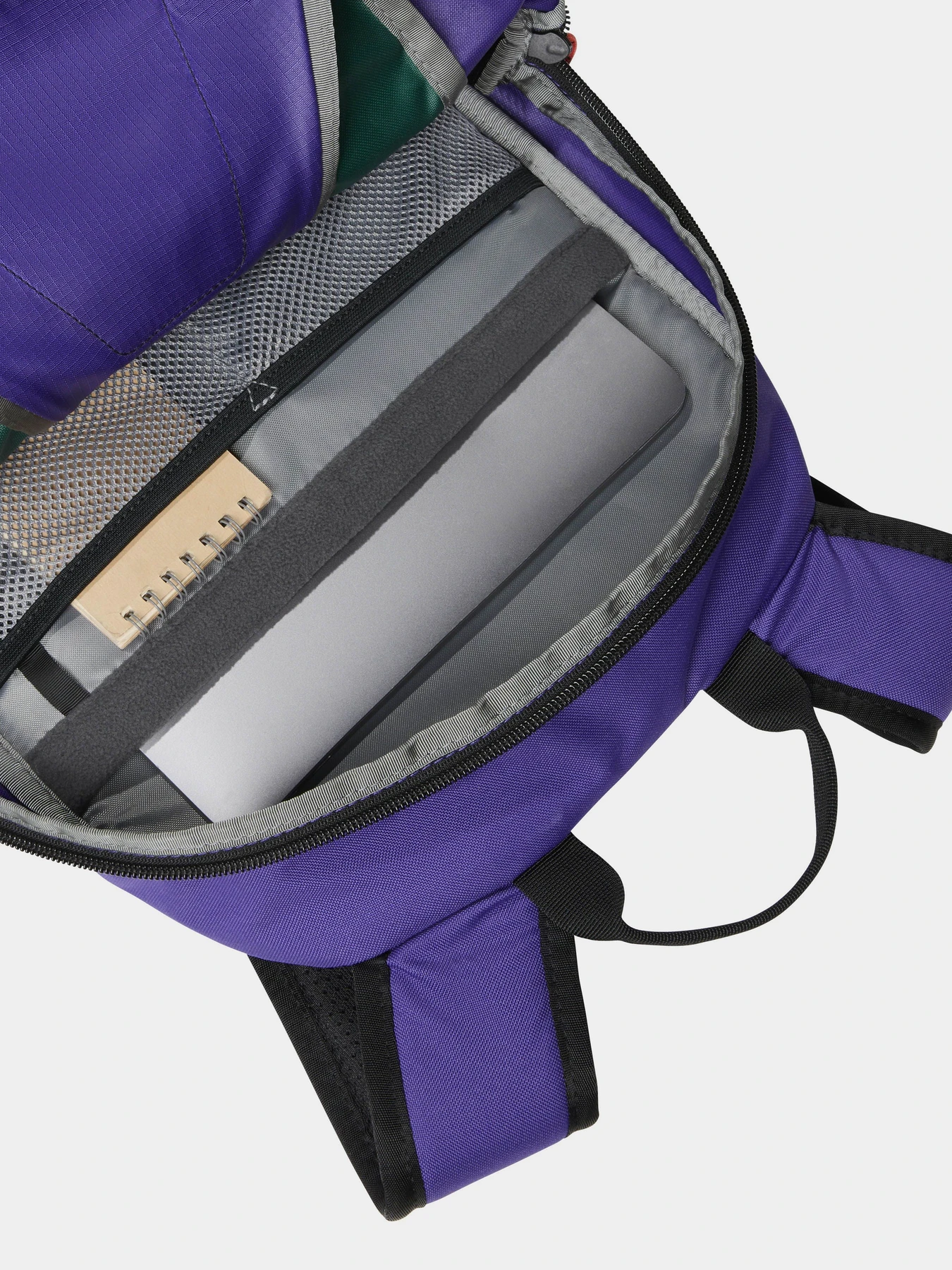 Рюкзаки The North Face Y2k Daypack 20L модель NF0A87GGXO11 Фото
