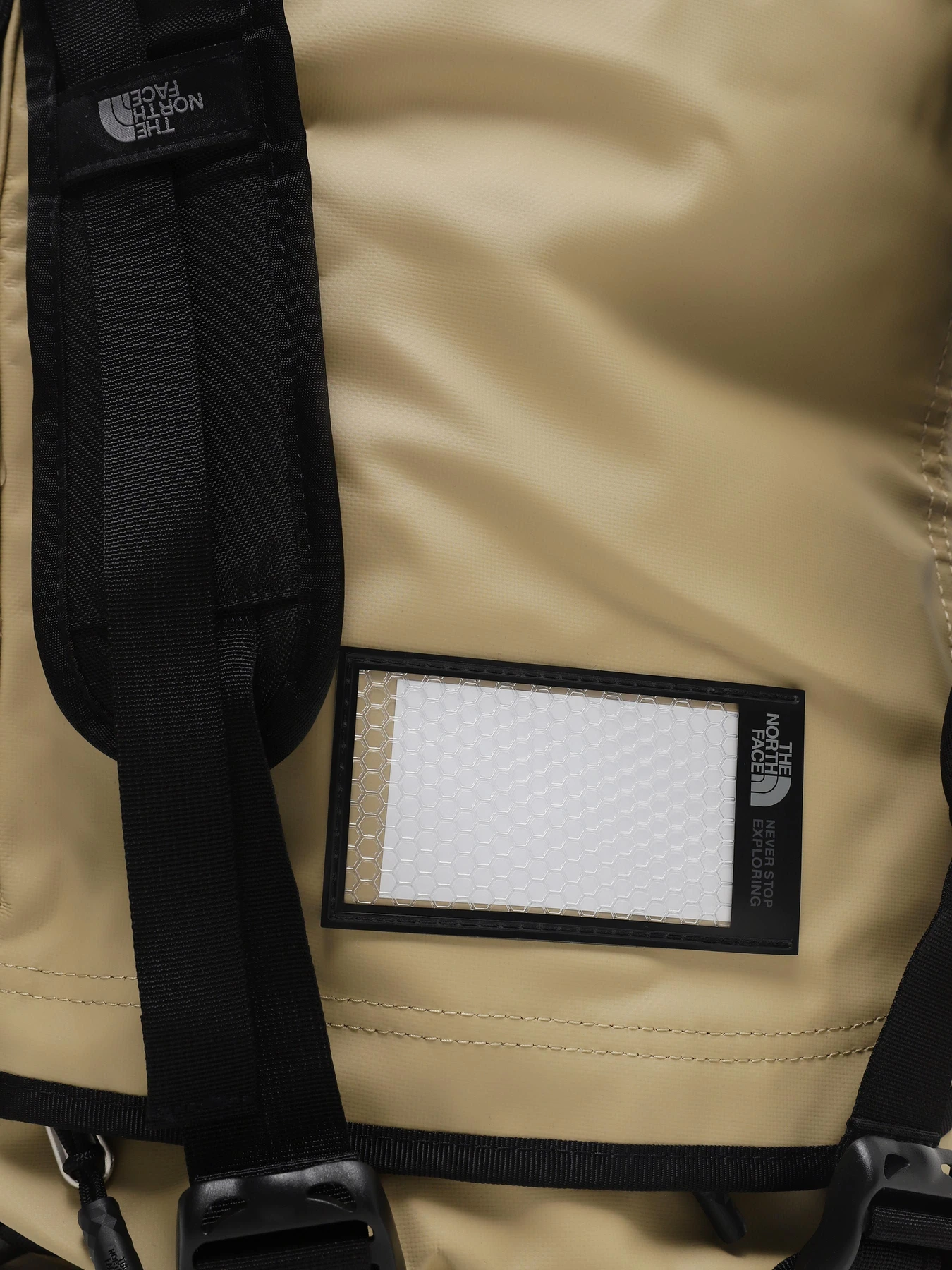 Дорожные сумки и чемоданы The North Face Base Camp Duffel—S модель NF0A52STQV21 Дорожные сумки и чемоданы The North Face Base Camp Duffel—S модель NF0A52STQV21 Фото