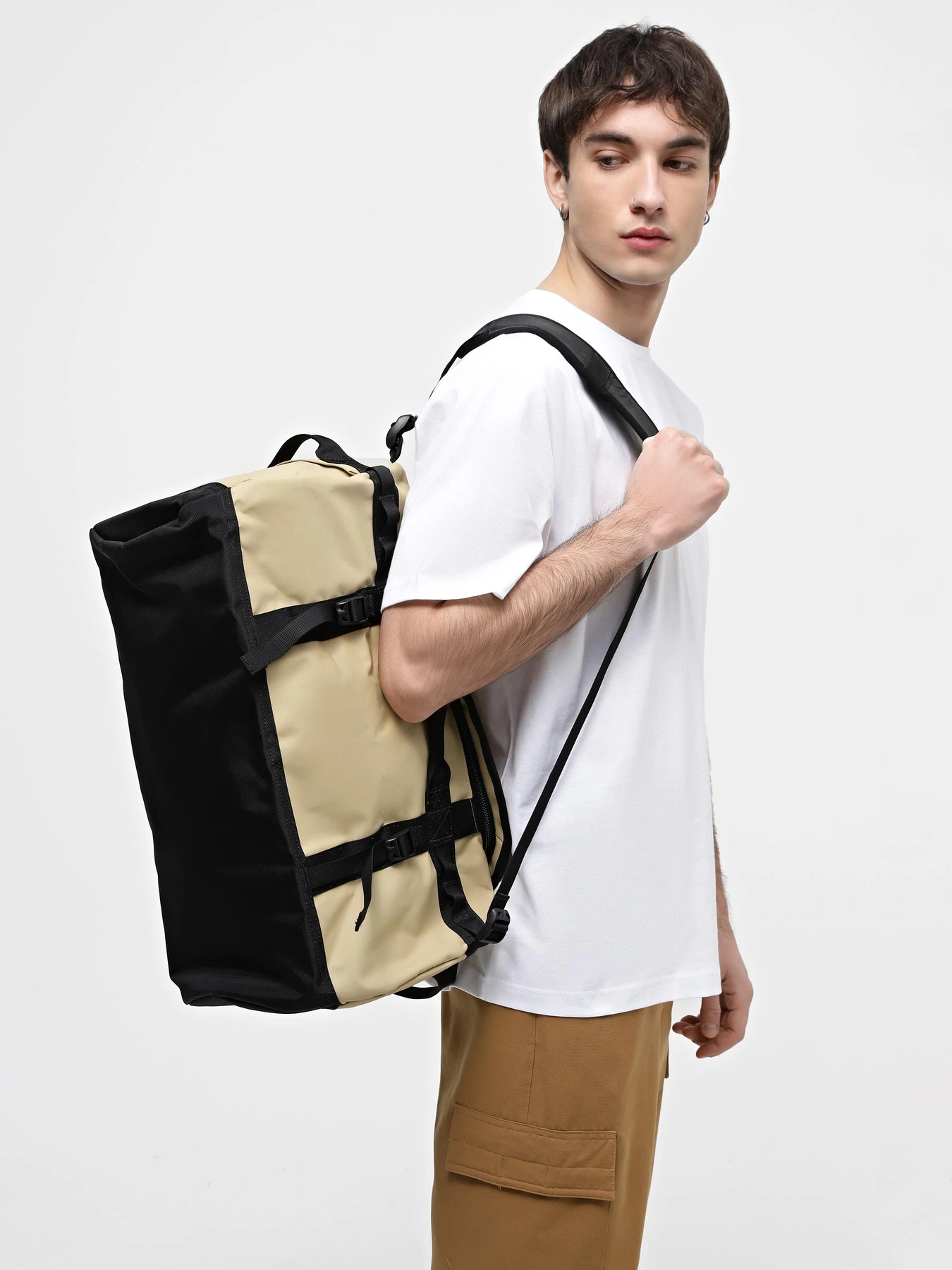 Дорожные сумки и чемоданы The North Face Base Camp Duffel—S модель NF0A52STQV21 Дорожные сумки и чемоданы The North Face Base Camp Duffel—S модель NF0A52STQV21 Фото