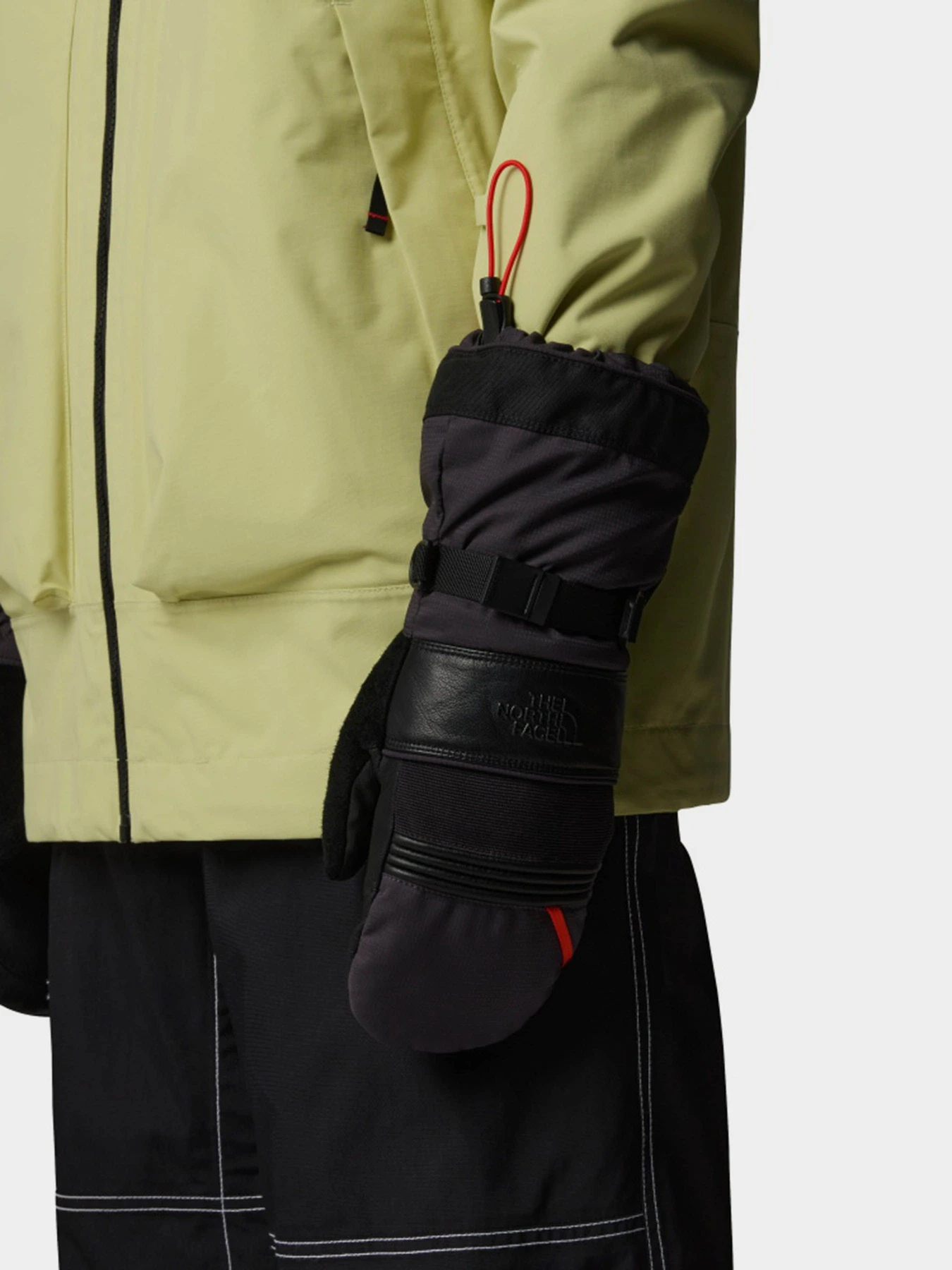 Перчатки и варежки The North Face модель NF0A89R0JK31 Перчатки и варежки The North Face модель NF0A89R0JK31 Фото