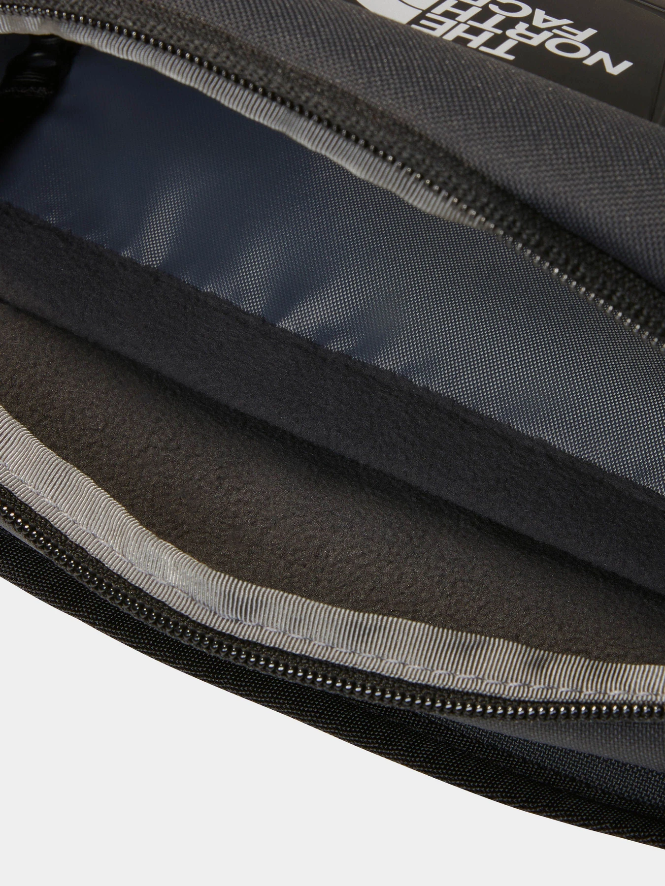 Сумки The North Face Y2k Hip Pack модель NF0A87GE4GZ1 Сумки The North Face Y2k Hip Pack модель NF0A87GE4GZ1 Фото