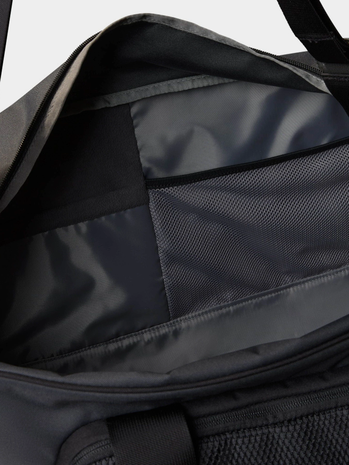 Дорожные сумки и чемоданы The North Face Y2k Duffel модель NF0A87GK4GZ1 Дорожные сумки и чемоданы The North Face Y2k Duffel модель NF0A87GK4GZ1 Фото